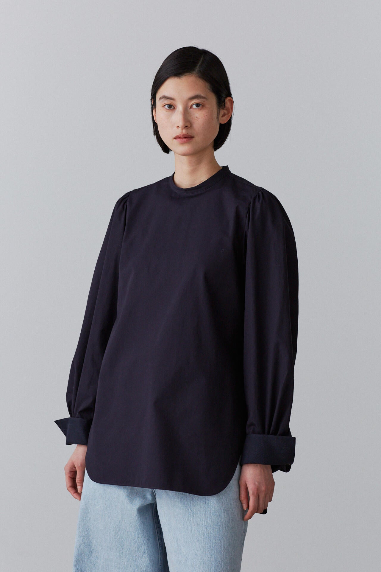 BOURRIENNE × YLEVE / SUPIMA COTTON TYPEWRITER BL / HEN