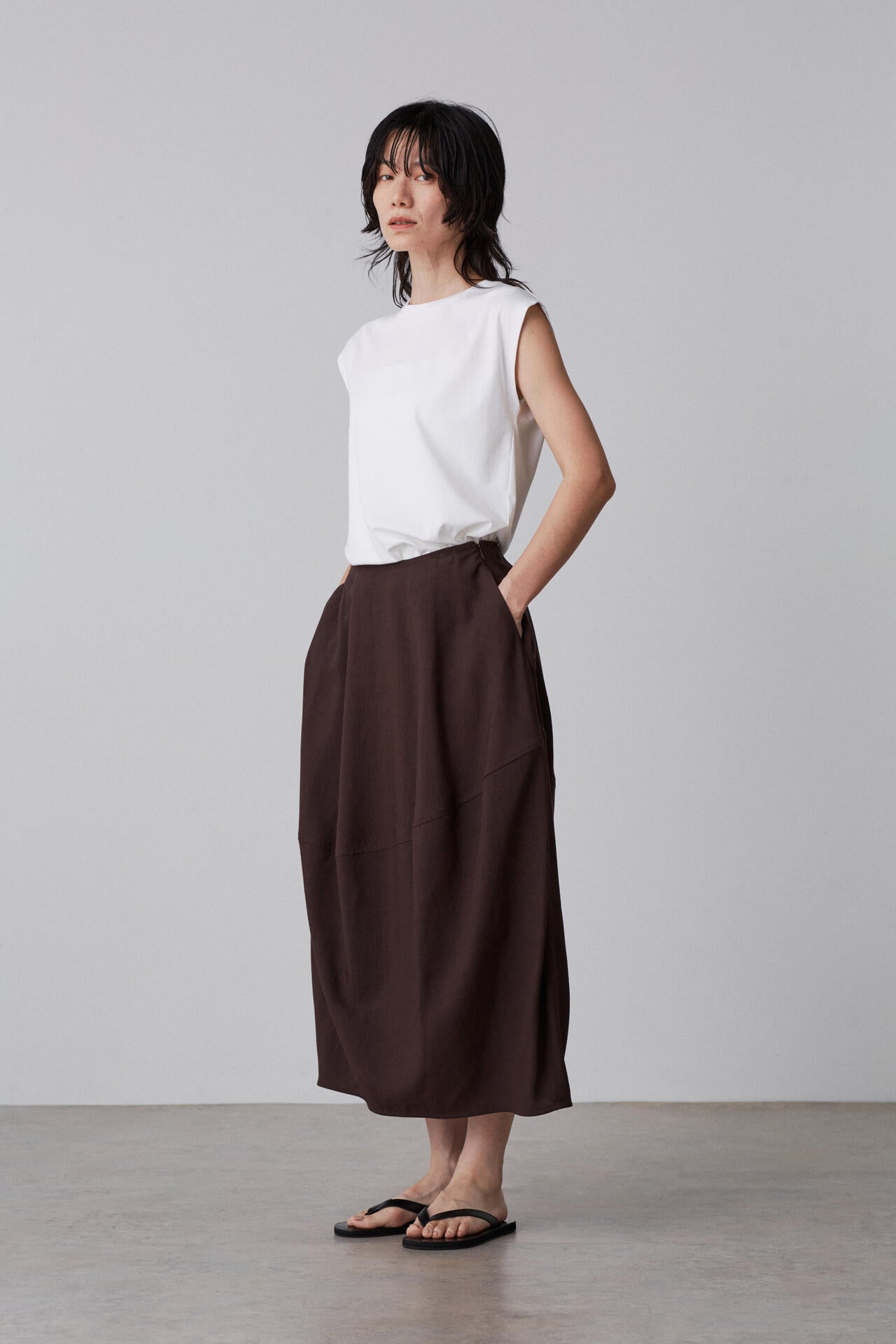 YLEVE / TENCEL SKIRT