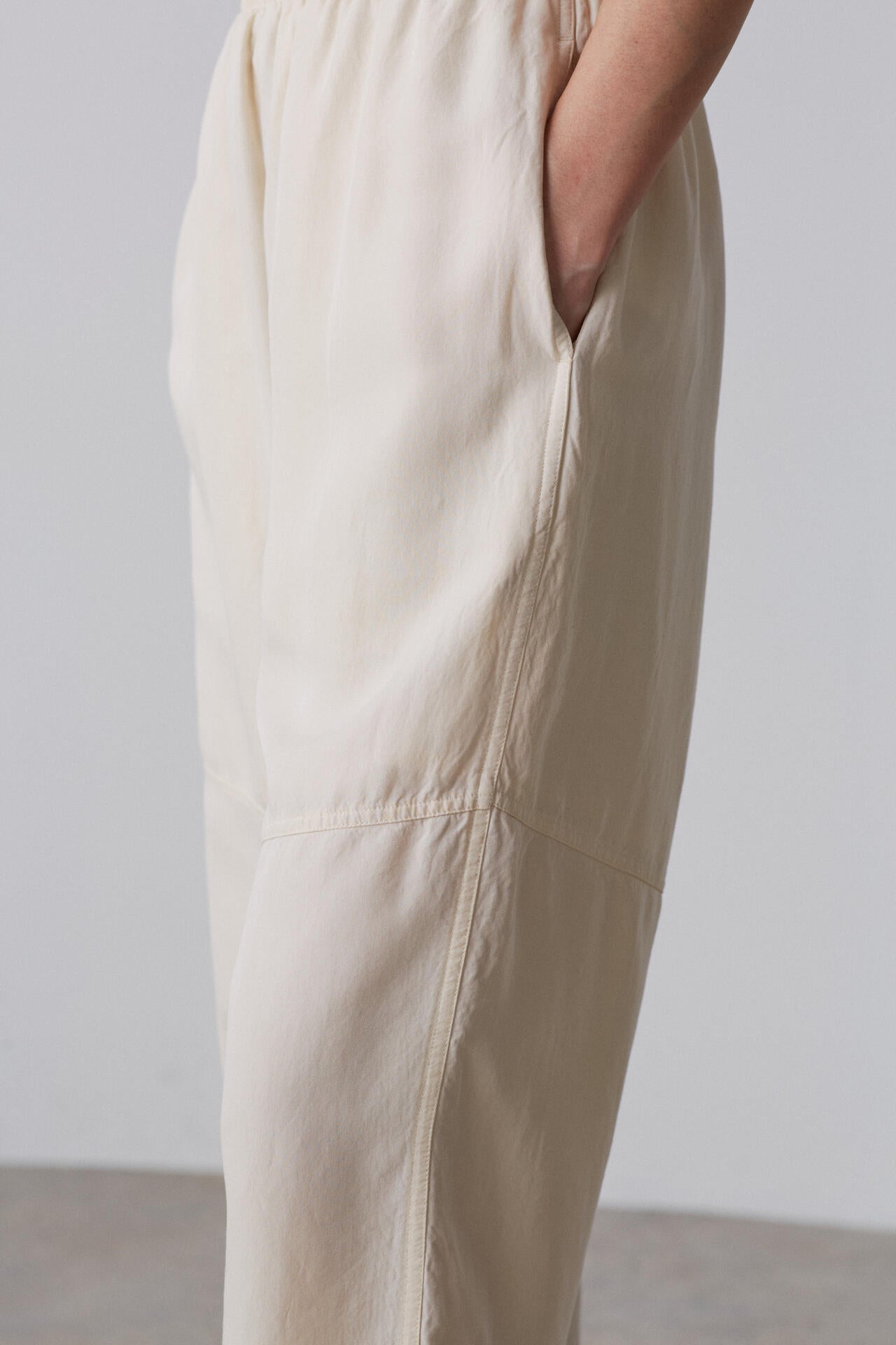 YLEVE / RAYON VINTAGE TROUSERS