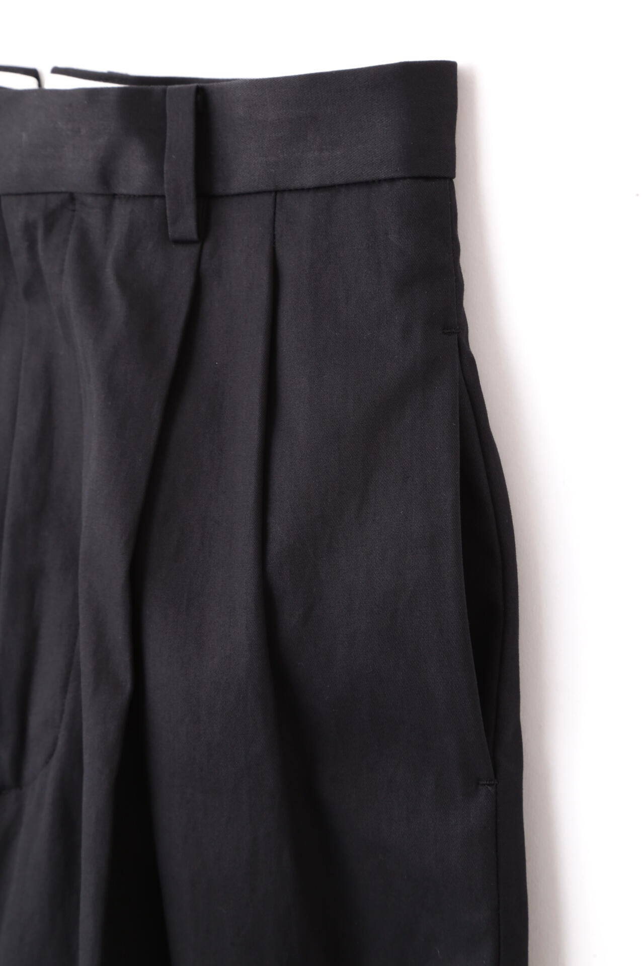 YLEVE / HIGHCOUNT DRY GABA TROUSERS