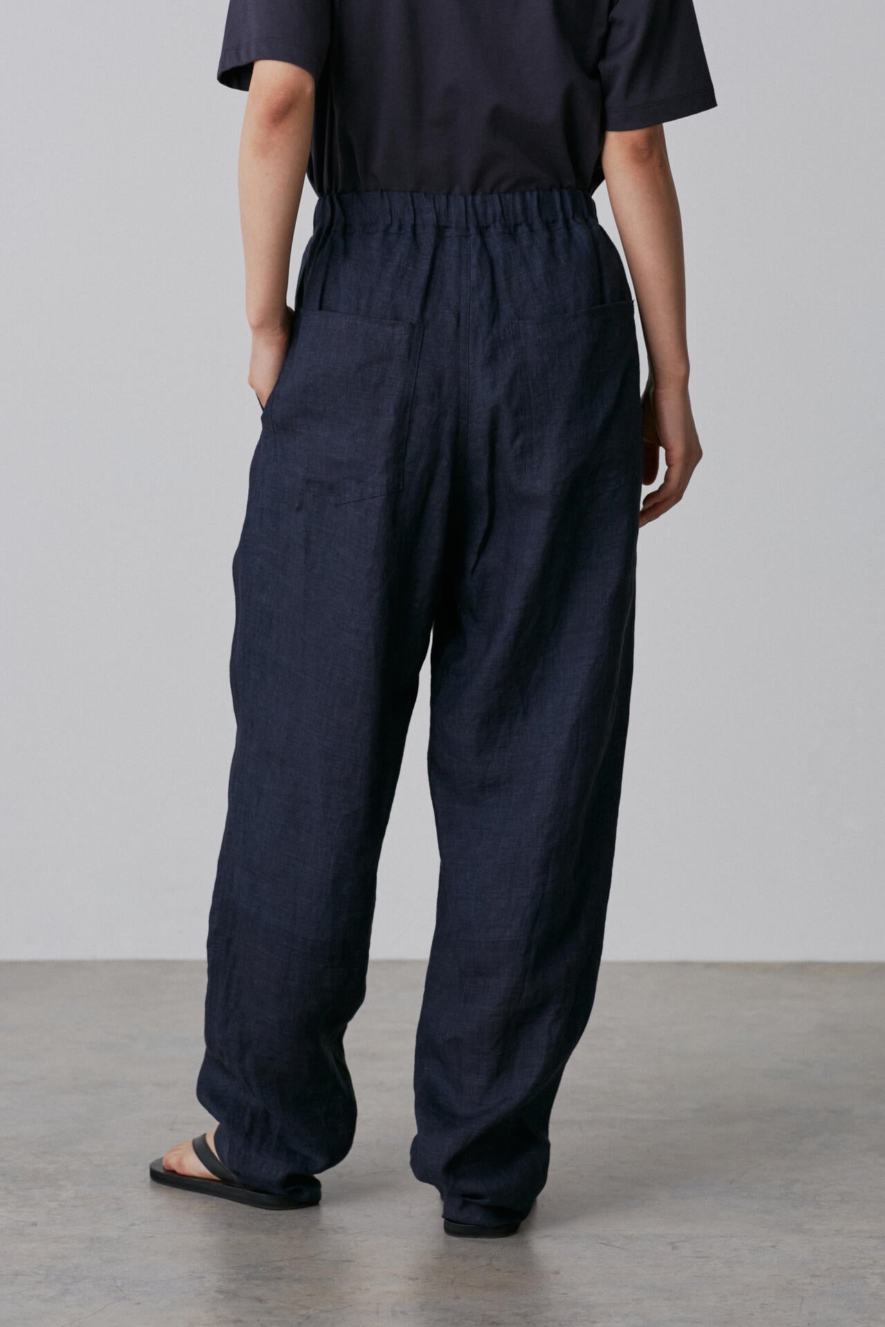 YLEVE / LINEN POPLIN TROUSERS