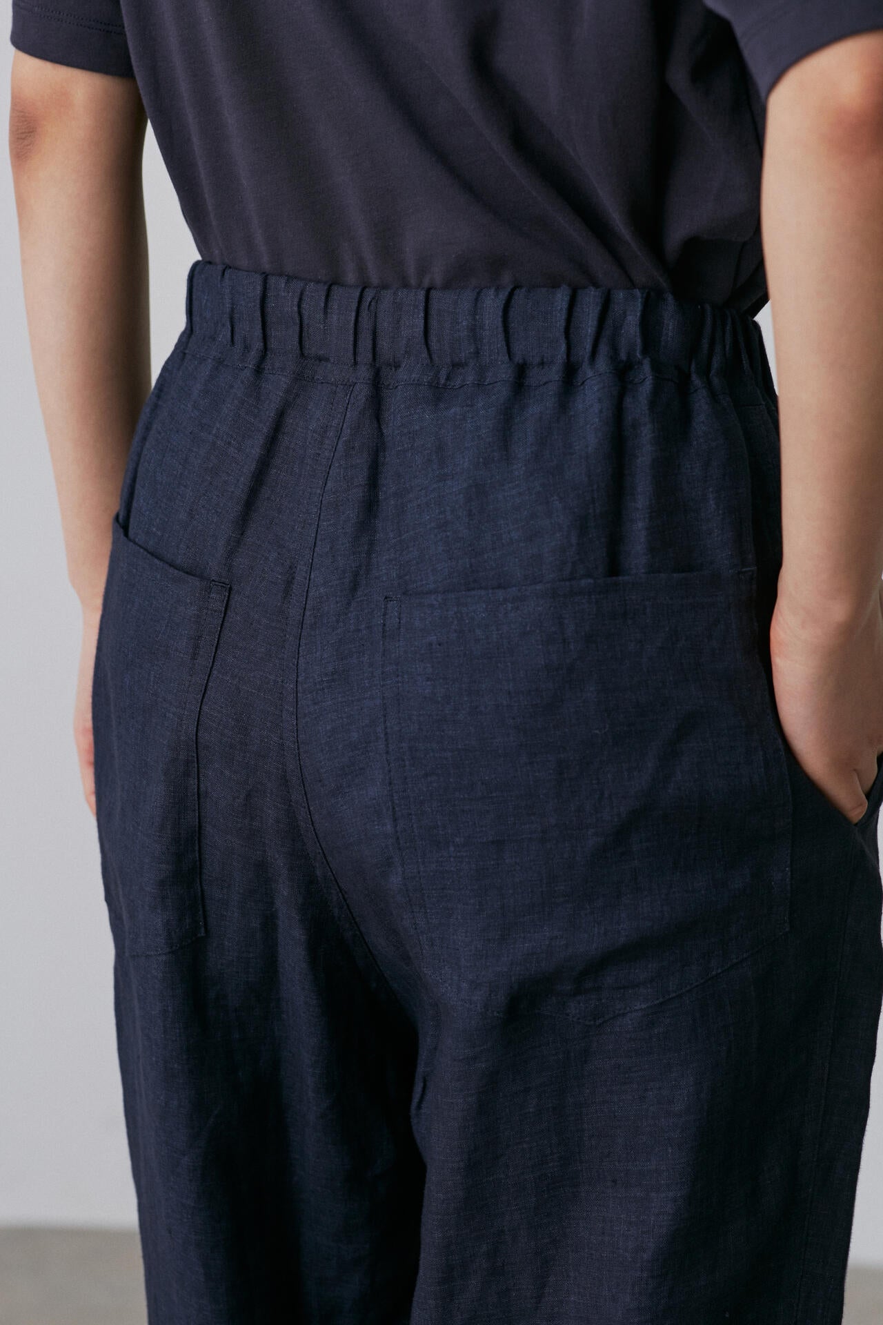 YLEVE / LINEN POPLIN TROUSERS