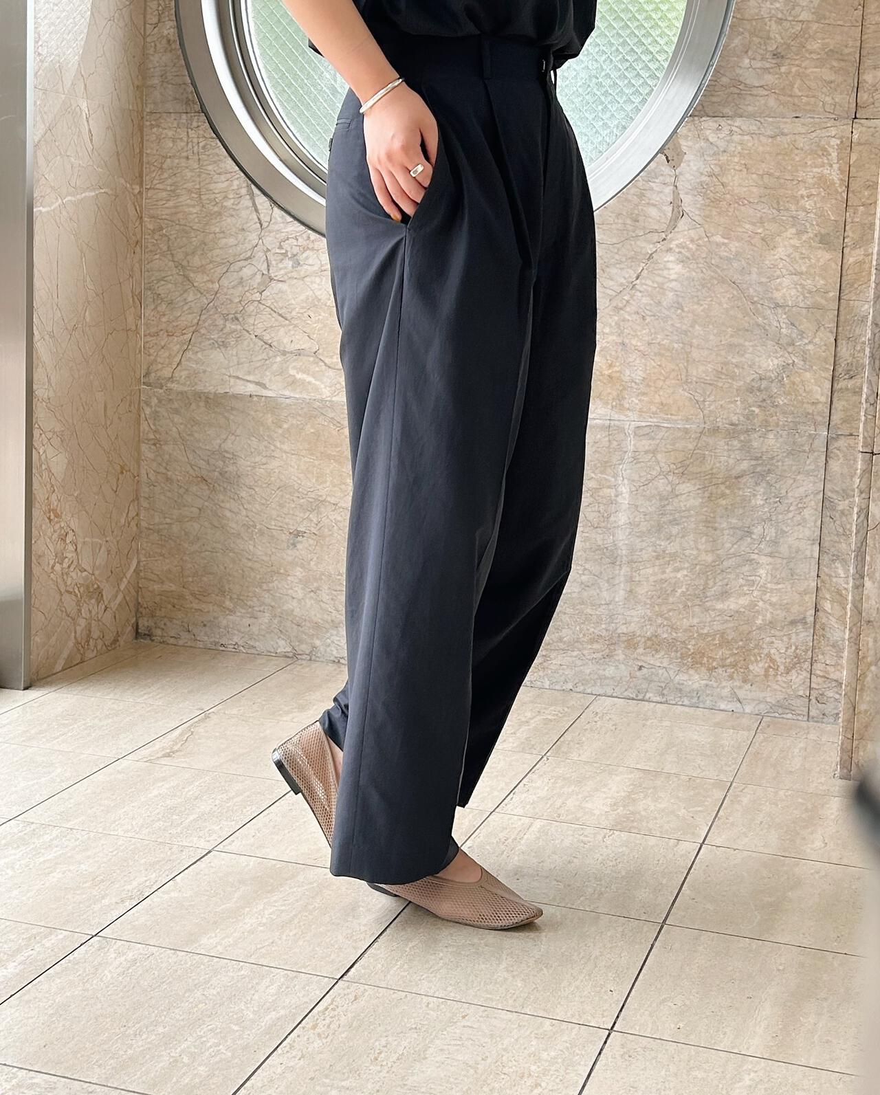 YLEVE / SILK COTTON CLOTH BIO SUEDE TROUSERS