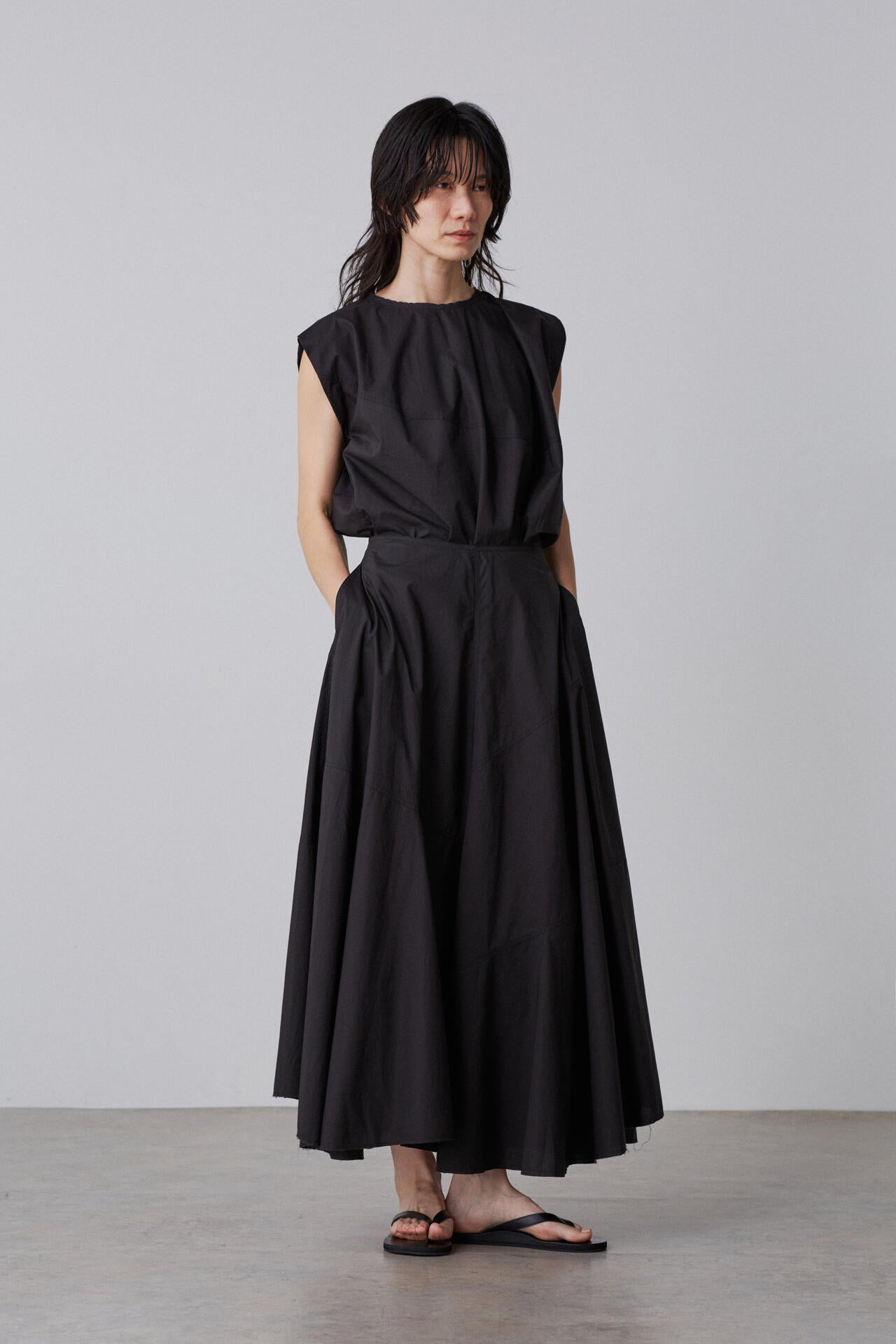 YLEVE / SUVIN COTTON TYPEWRITER PULL OVER BLOUSE