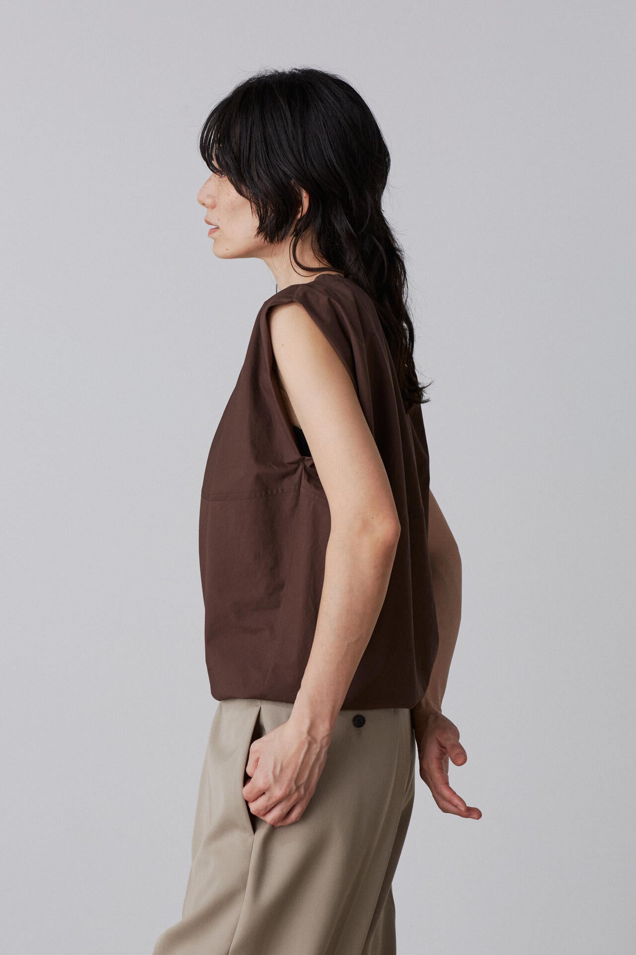 YLEVE / SUVIN COTTON TYPEWRITER PULL OVER BLOUSE