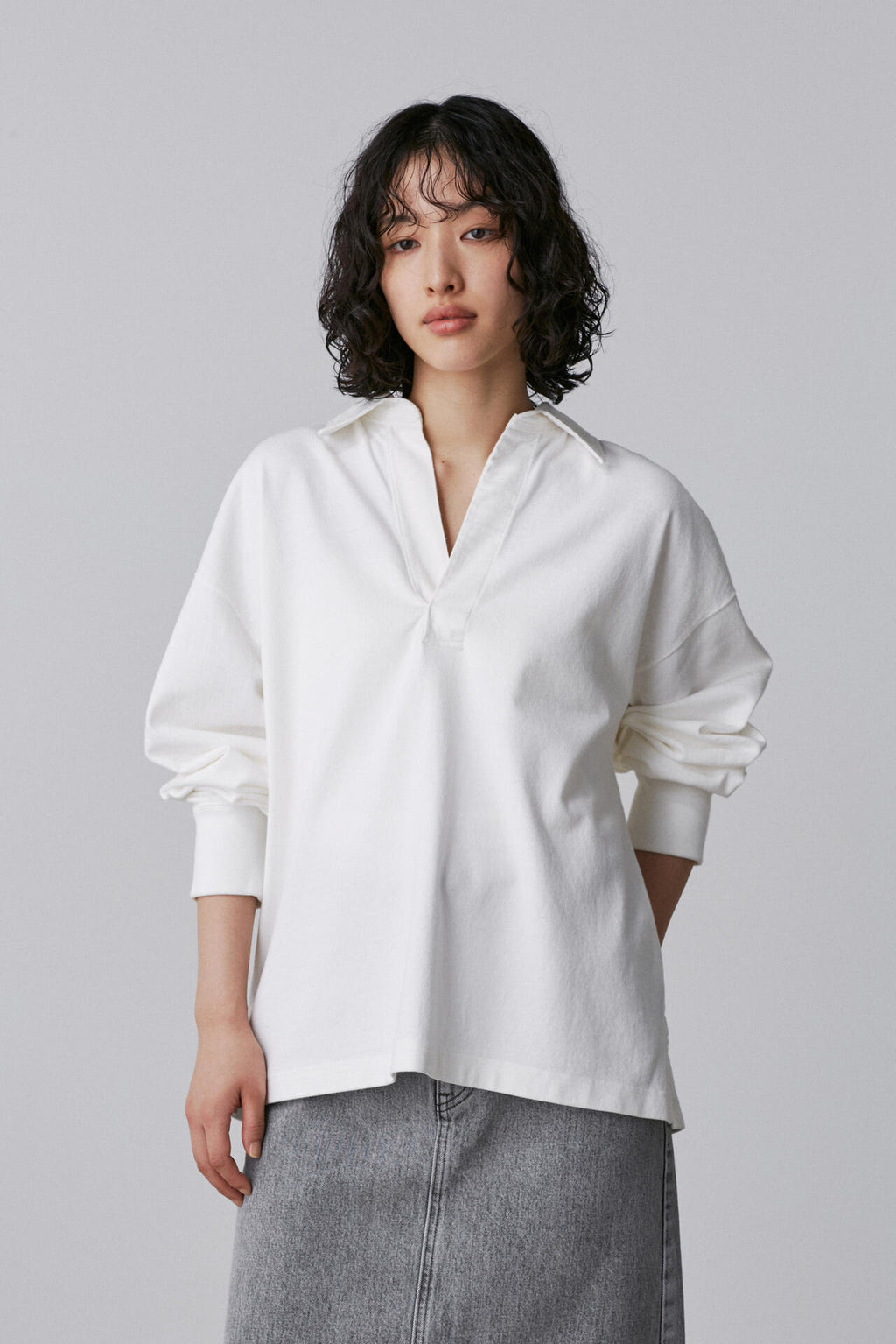 YLÈVE / OPEN END COTTON PIGMENT DYE SKIPPER PULL OVER | YLÈVE  