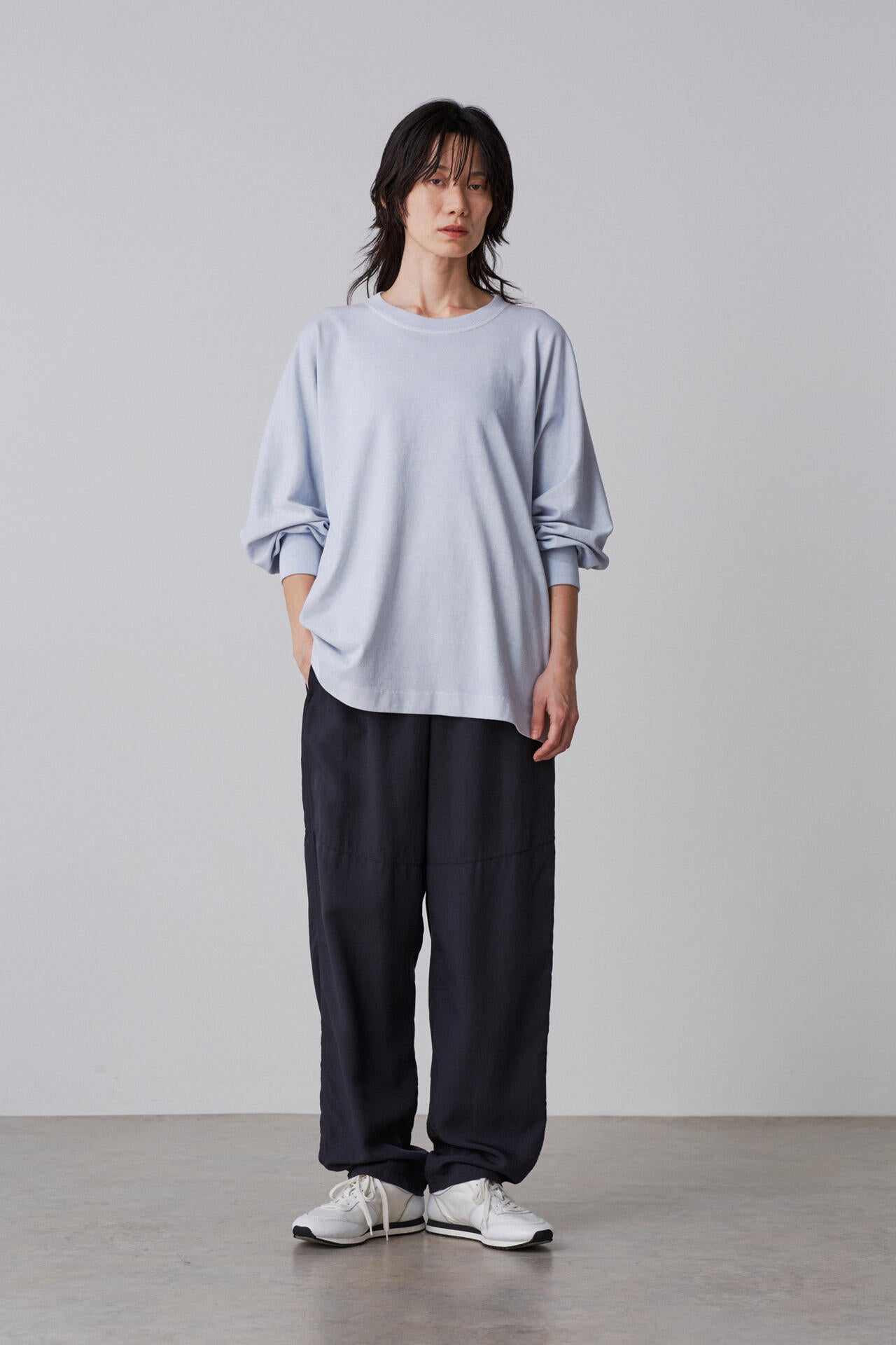 YLEVE / OPEN END COTTON PIGMENT DYE PULL OVER