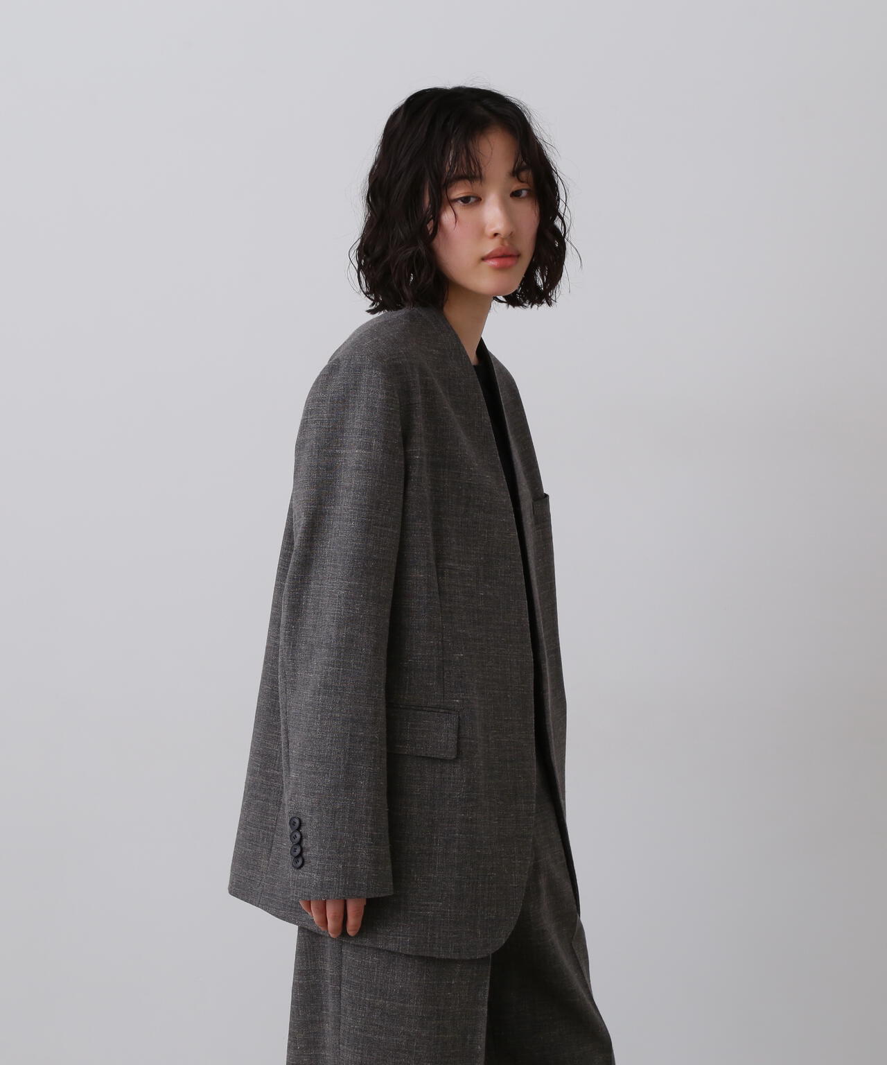 YLEVE / WOOL LINEN COLLARLESS JACKET