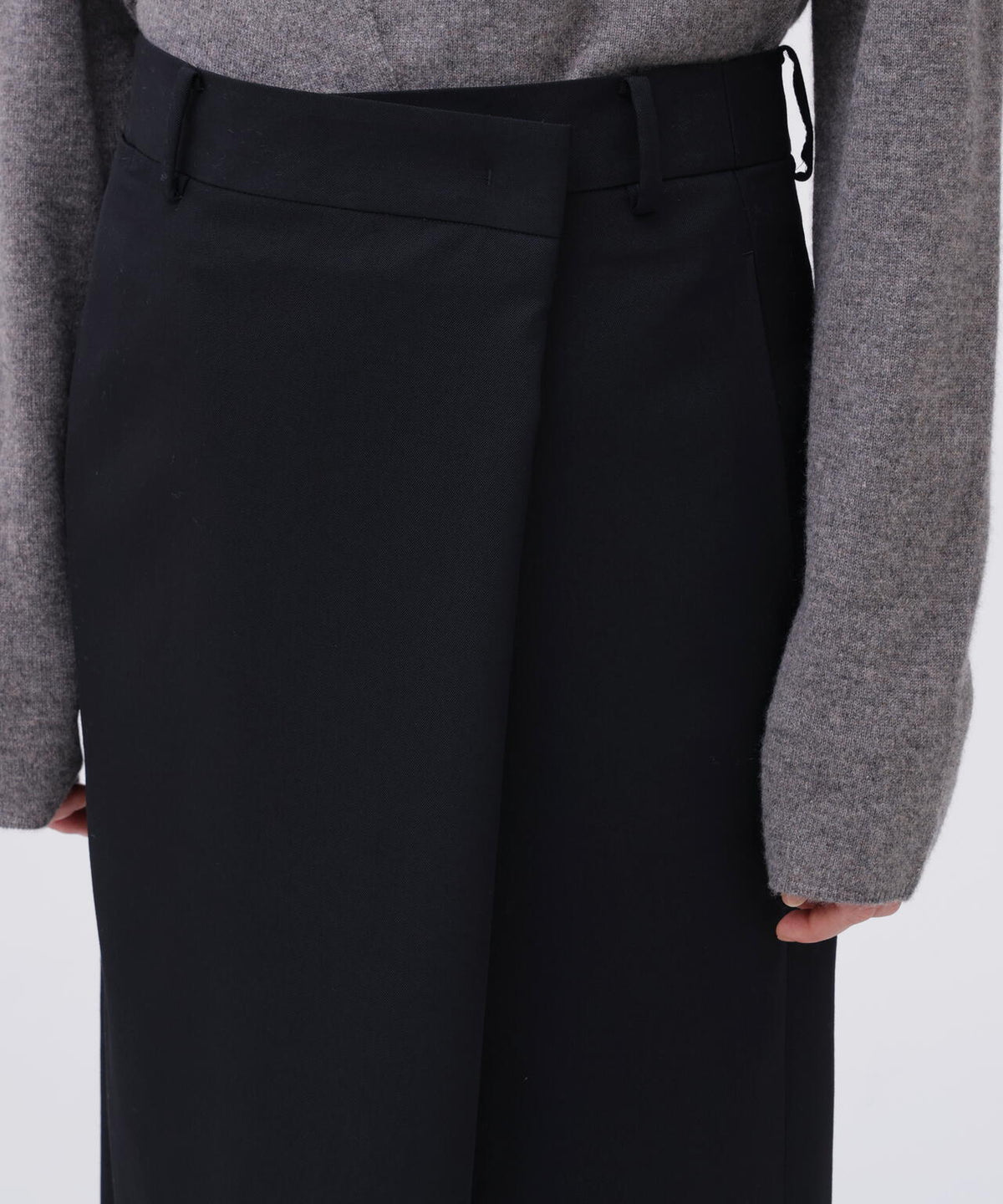 YLEVE / MERINO WOOL TWILL WRAP SKIRT