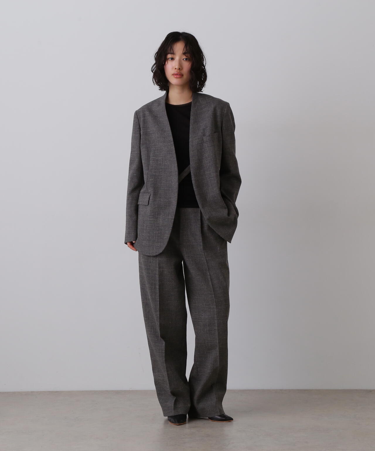 YLEVE / WOOL LINEN TROUSERS