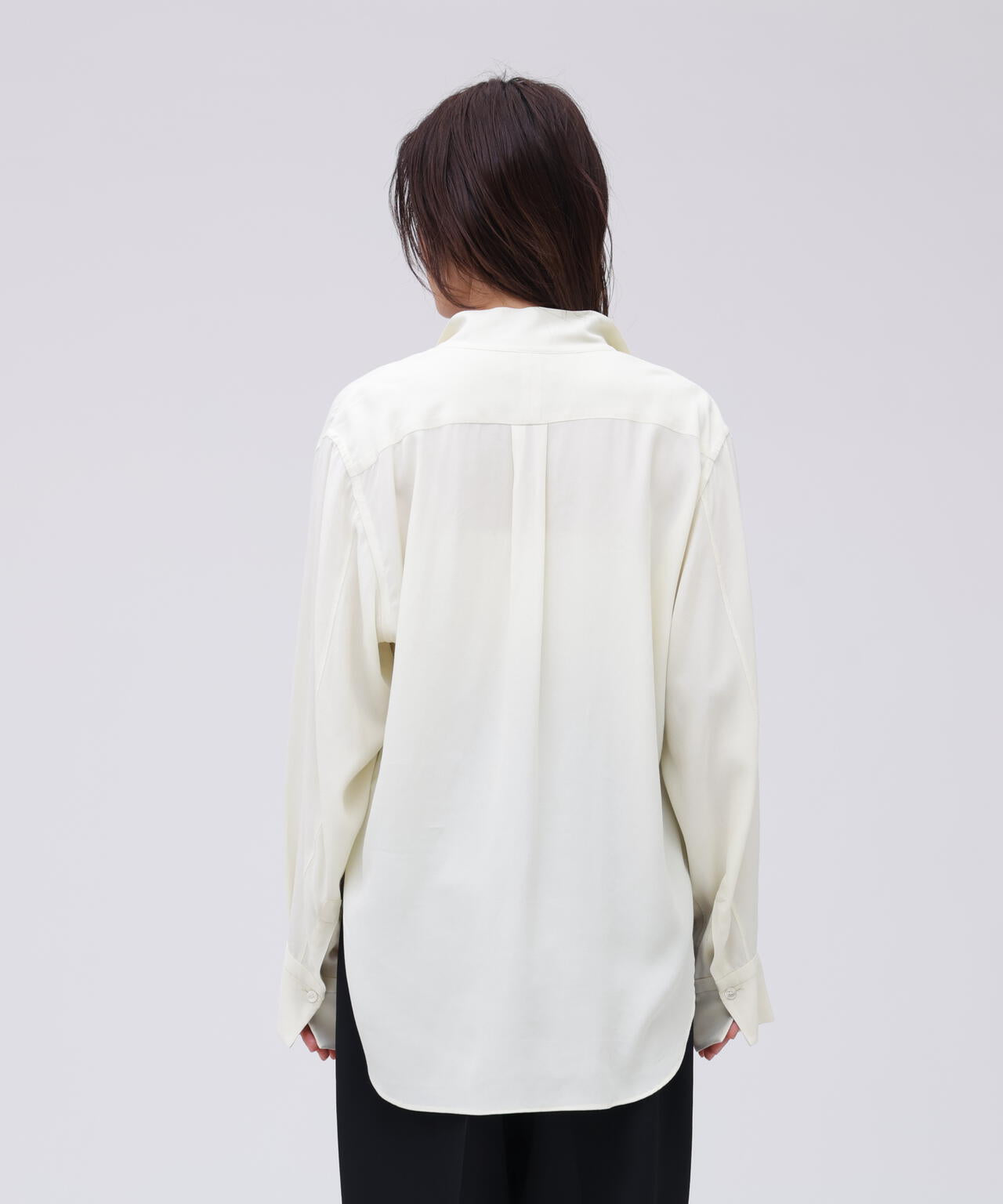 YLÈVE / RAYON DE CHINE RUFFLE BLOUSE