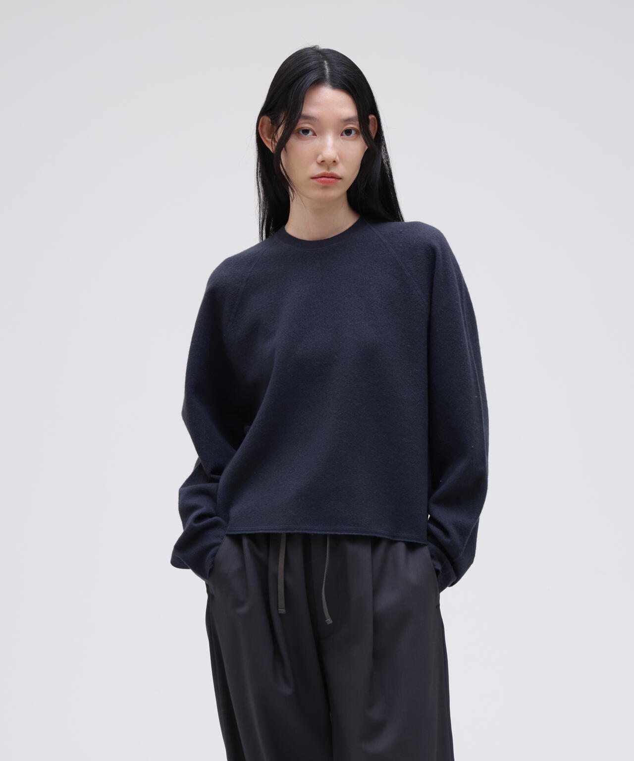 YLEVE / ULTRAFINE MERINO MILLED WOOL KNIT PULL OVER