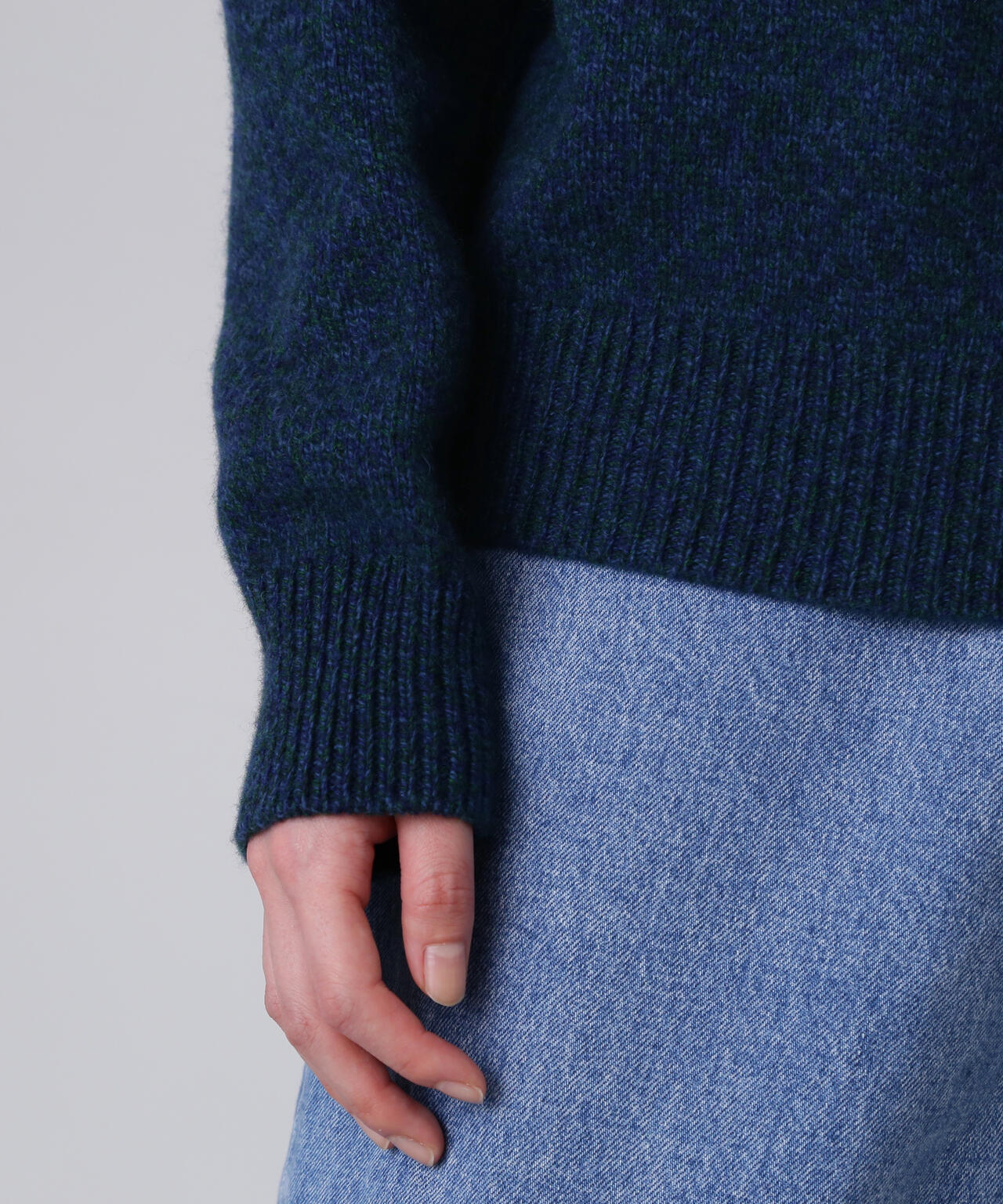 YLEVE / WOOL CASHMERE MELANGE KNIT V NECK PULL OVER