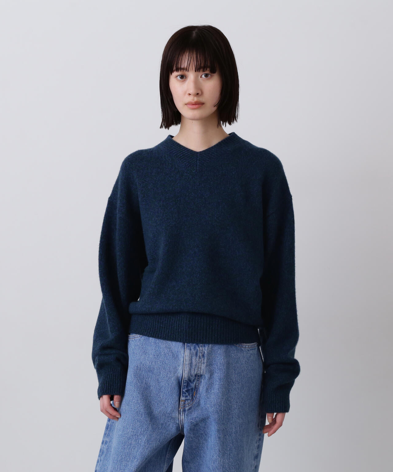 YLEVE / WOOL CASHMERE MELANGE KNIT V NECK PULL OVER