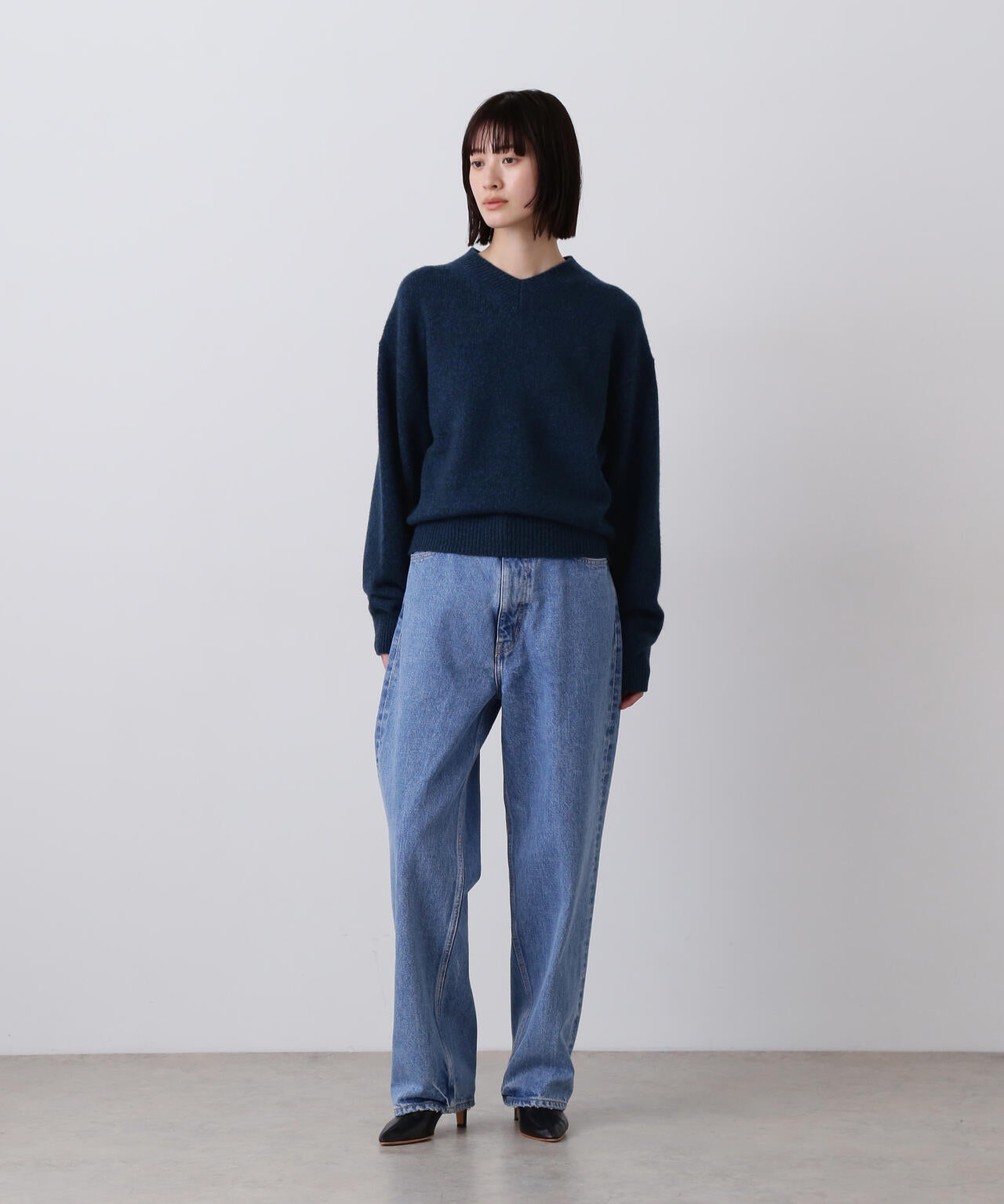 YLEVE / WOOL CASHMERE MELANGE KNIT V NECK PULL OVER