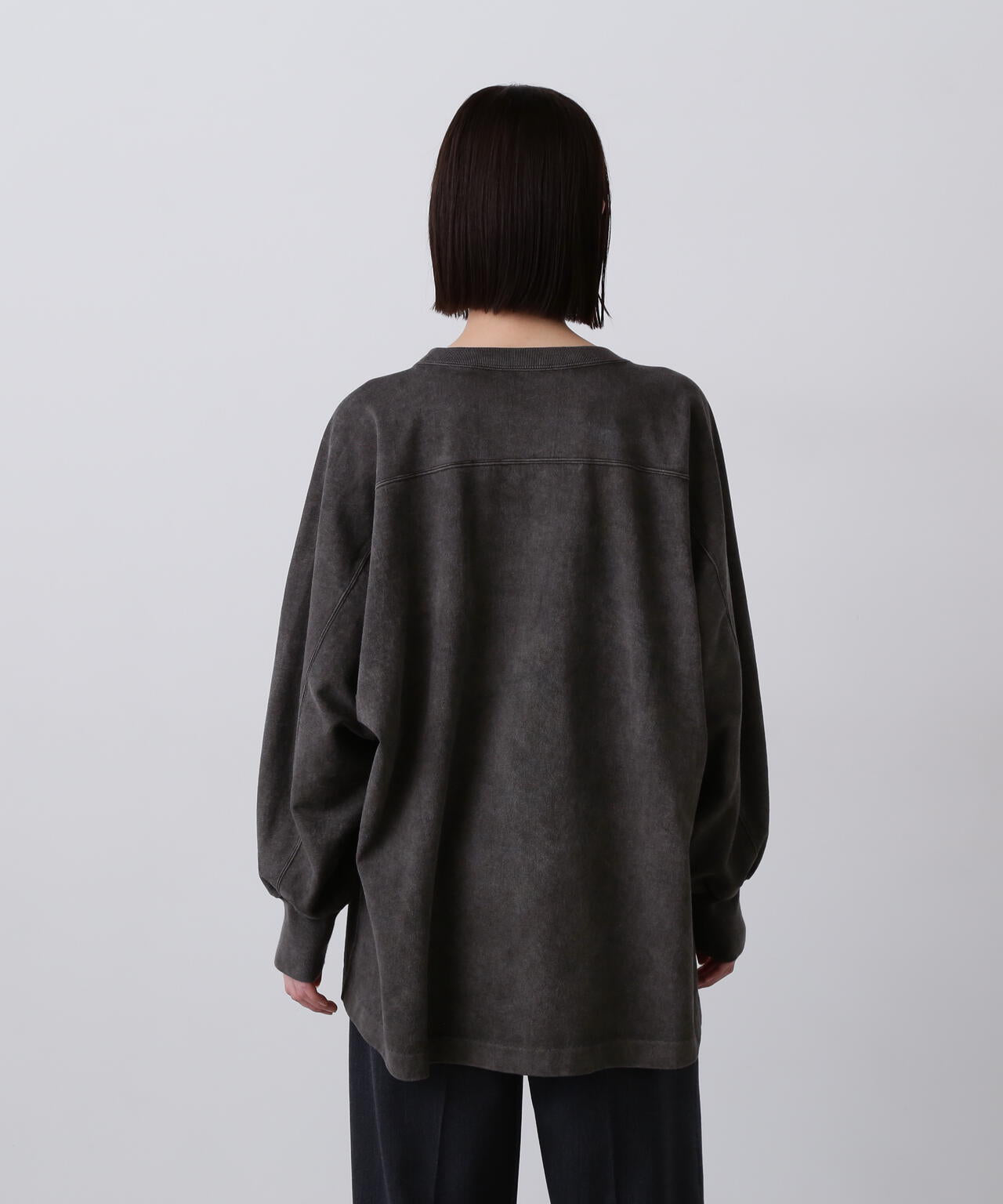 YLEVE / OPEN END COTTON PIGMENT DYE PULL OVER