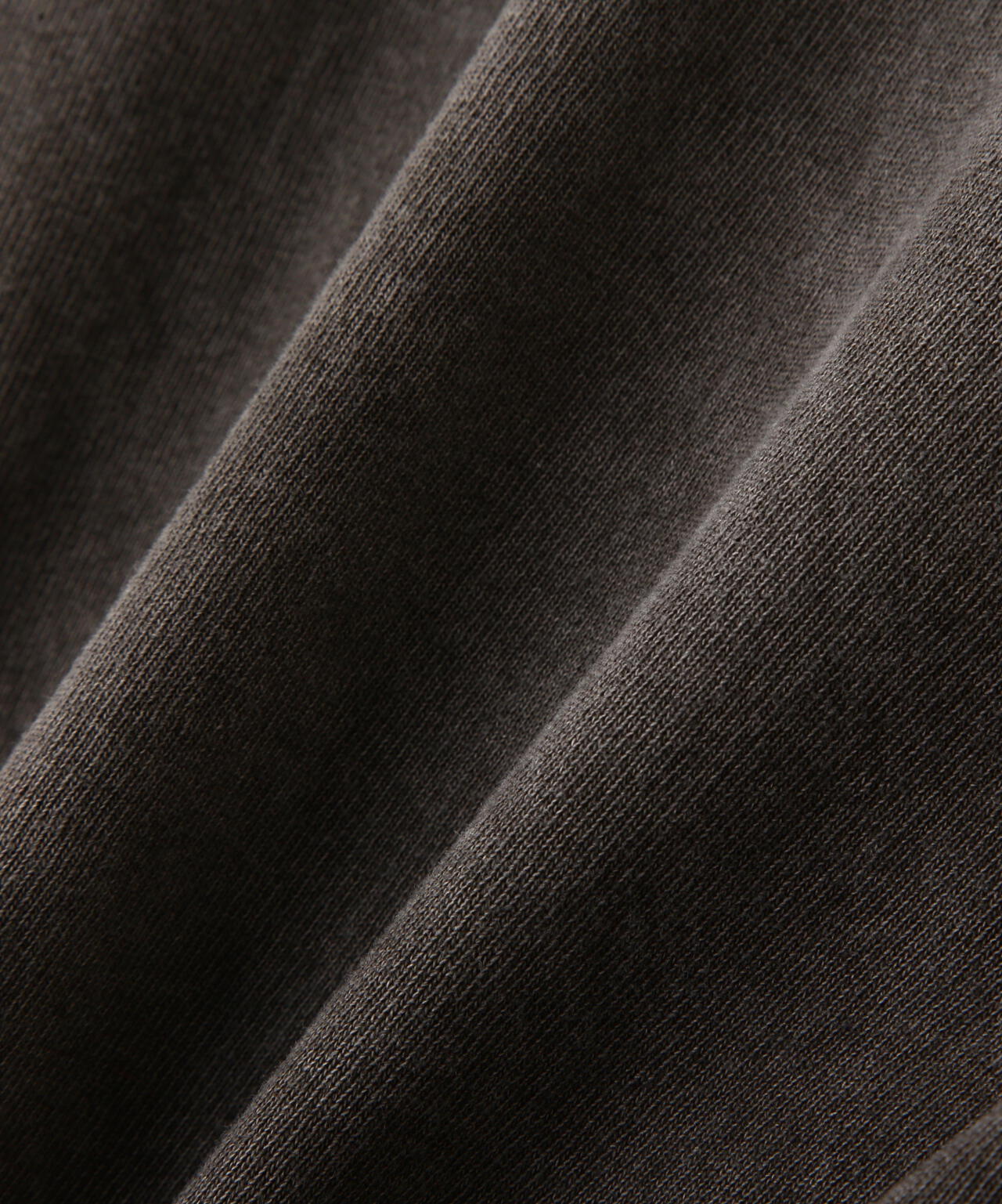 YLEVE / OPEN END COTTON PIGMENT DYE PULL OVER