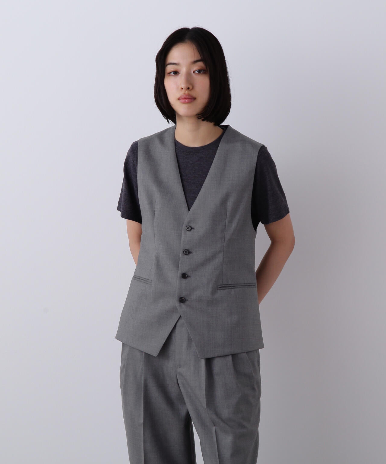 YLEVE / SUPER120'S CHAMBRAY WOOL VEST