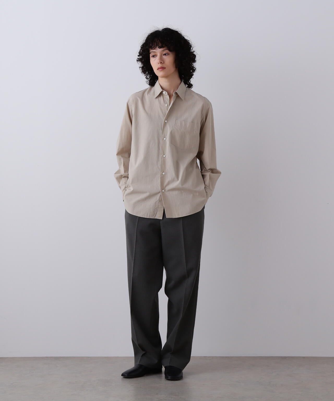 YLEVE / VINTAGE PIGMENTDYE WOOL TROUSERS