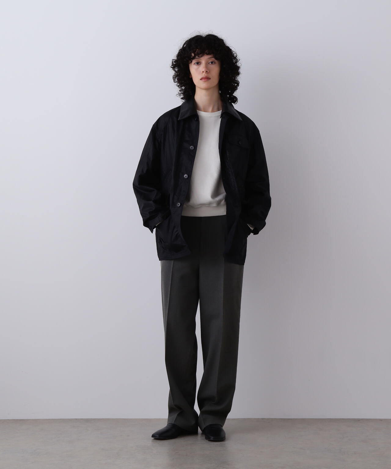 YLEVE / VINTAGE PIGMENTDYE WOOL TROUSERS