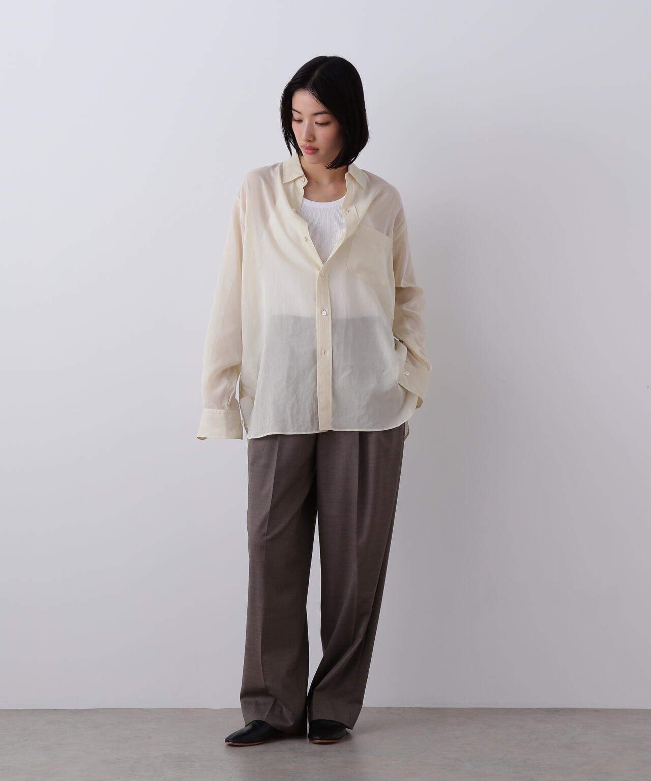 YLEVE / SUPER120'S CHAMBRAY WOOL 3TACK TROUSERS