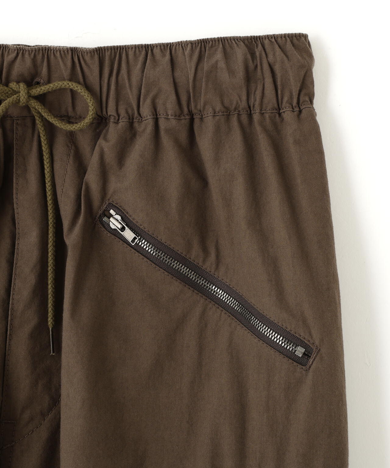 YLEVE / HIGH DENSITY TYPEWRITER COTTON CARGO PANTS