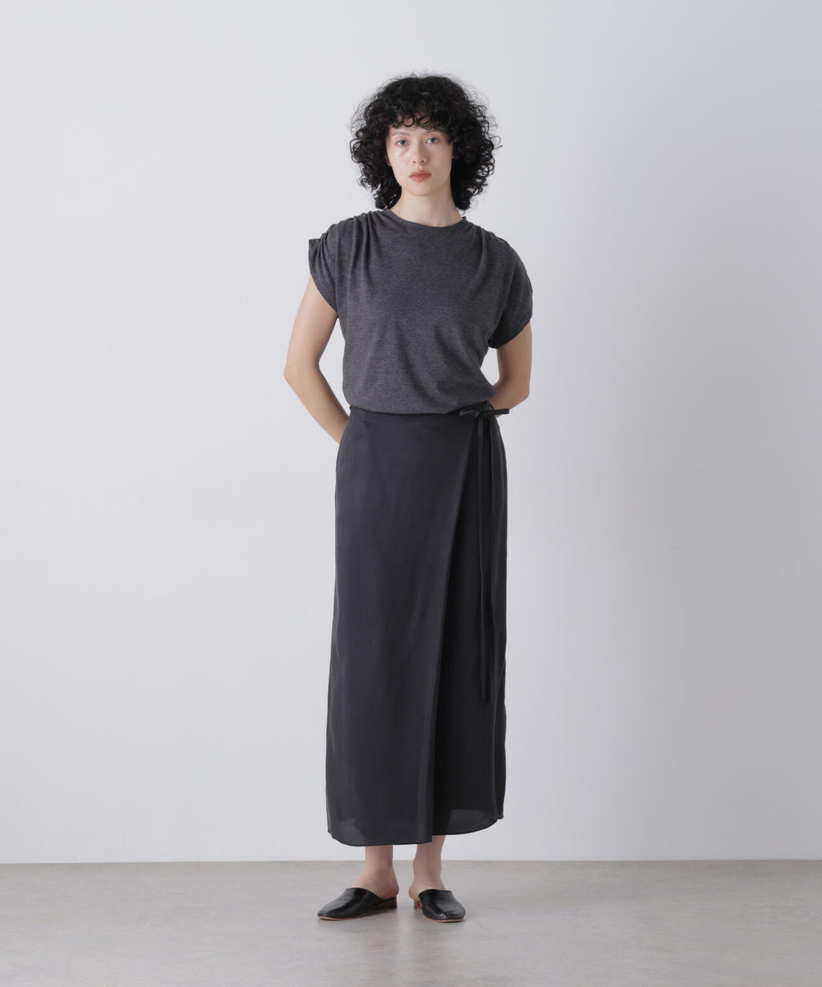 YLEVE / TETRON COTTON SLUB YARN JERSEY SLEEVELESS PULLOVER