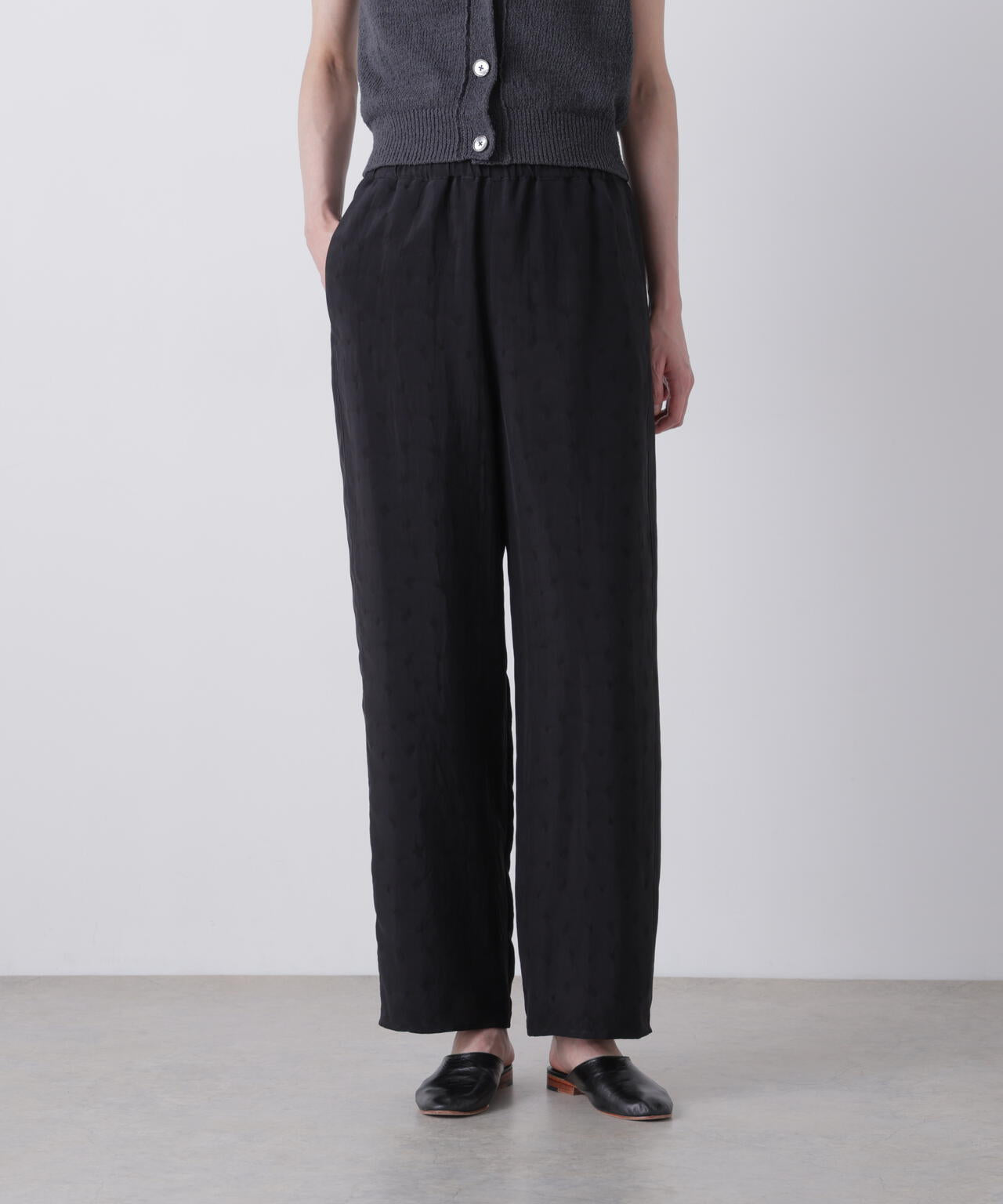 YLEVE / CUPRO JACQUARD TROUSERS
