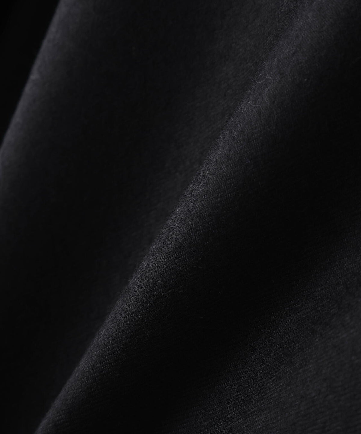 YLEVE / NON MULESING WOOL LIGHT FLANNEL TROUSERS