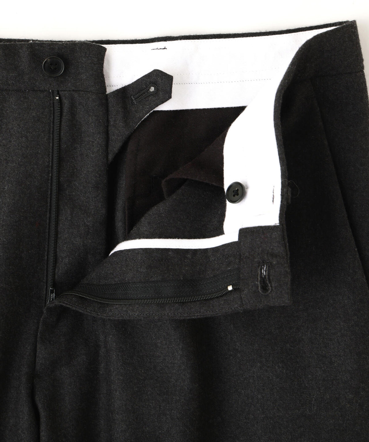 YLEVE / NON MULESING WOOL LIGHT FLANNEL TROUSERS