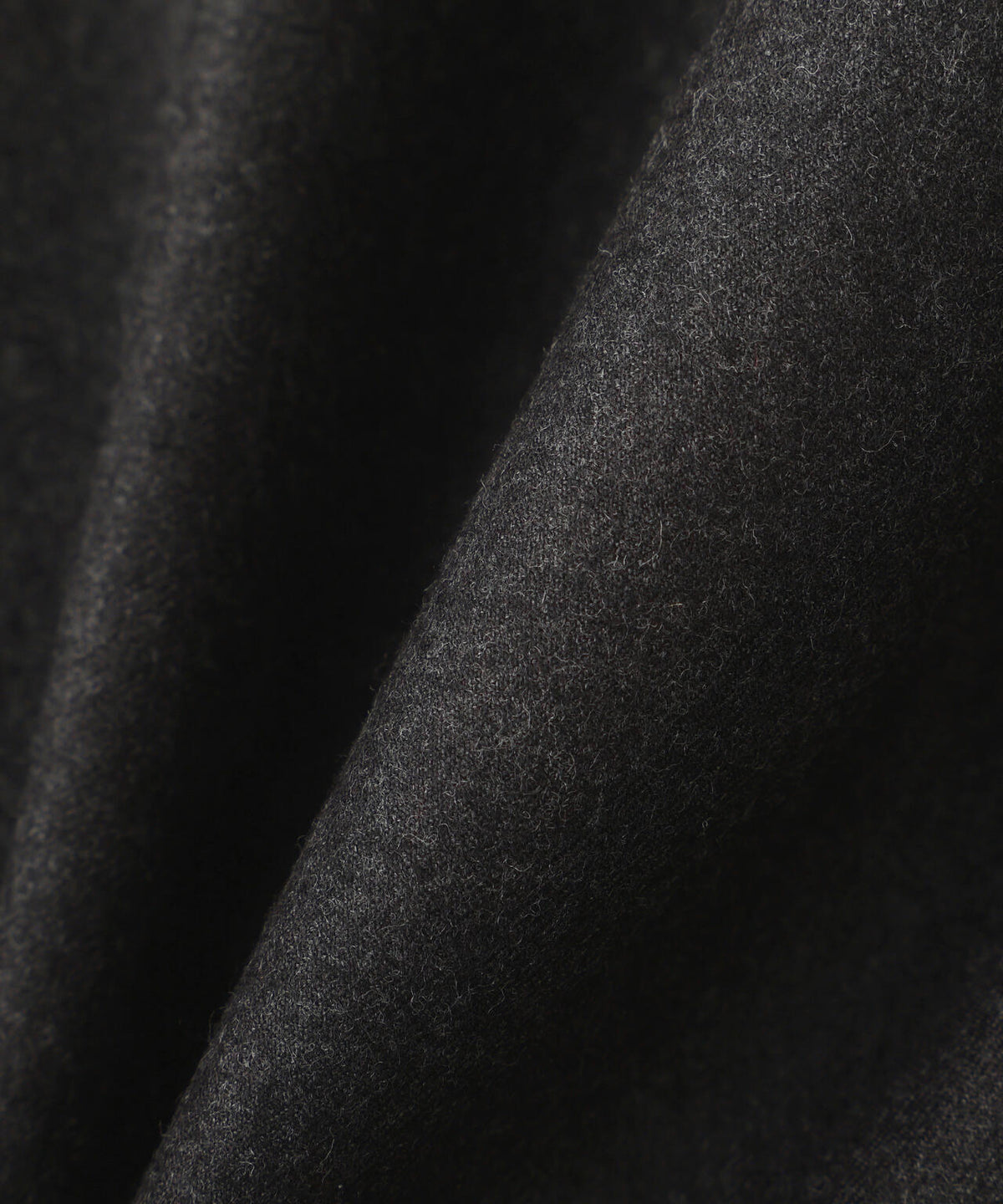 YLEVE / NON MULESING WOOL LIGHT FLANNEL TROUSERS