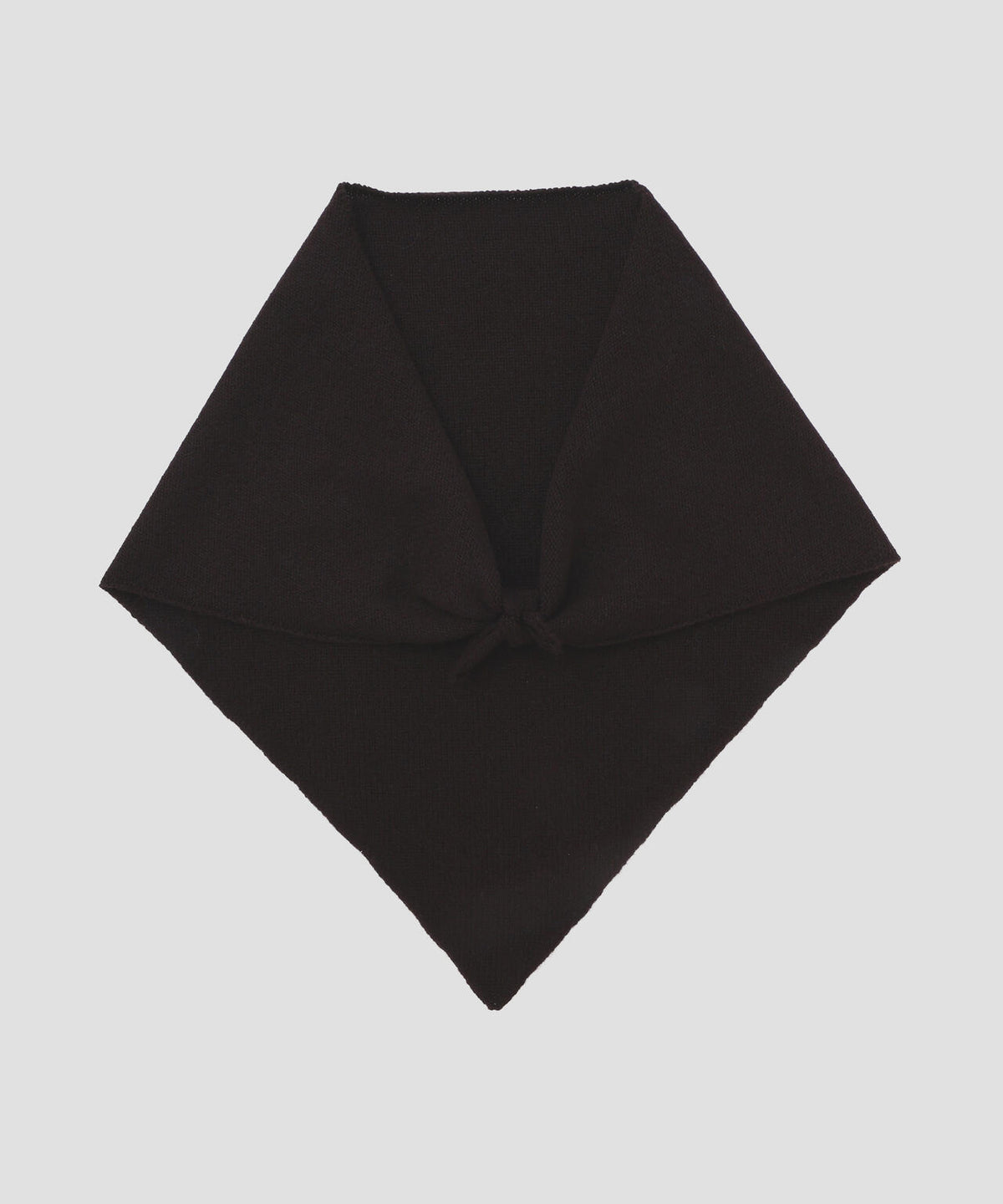 James Charlotte × YLEVE / TRIANGLE SCARF
