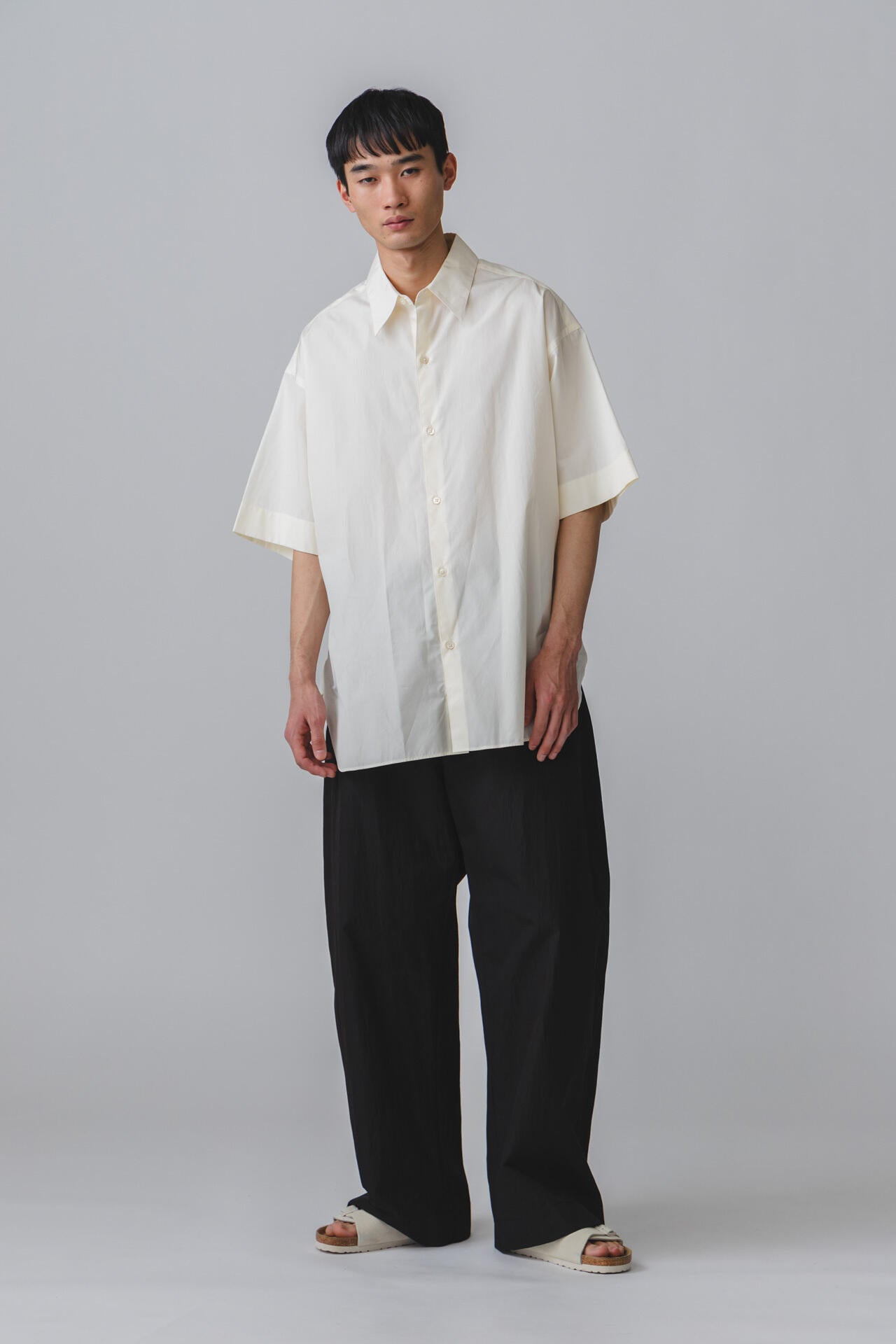 STUDIO NICHOLSON / MATTE COTTON POPLIN OVERSIZED SHORT SLEEVE SHIRT