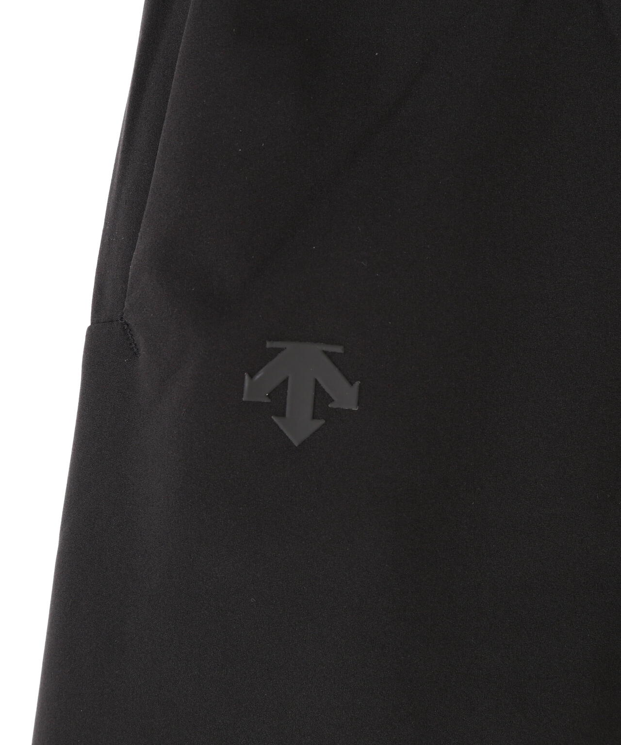 DESCENTE / AIRFLOW BIG CARGO SHORTS