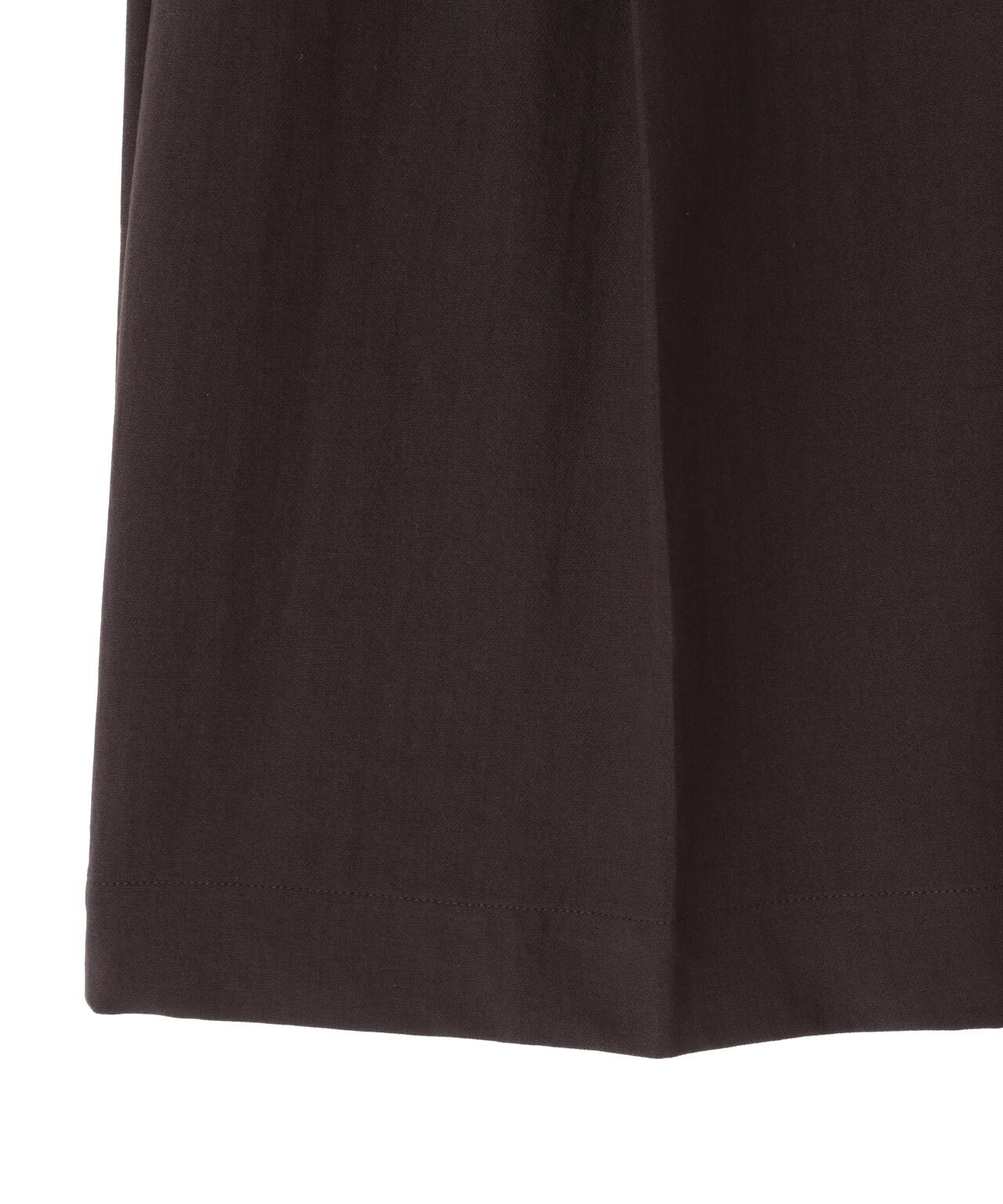 STUDIO NICHOLSON / MID-WEIGHT JERSEY KNEE LENGTH TAILORED SHORT