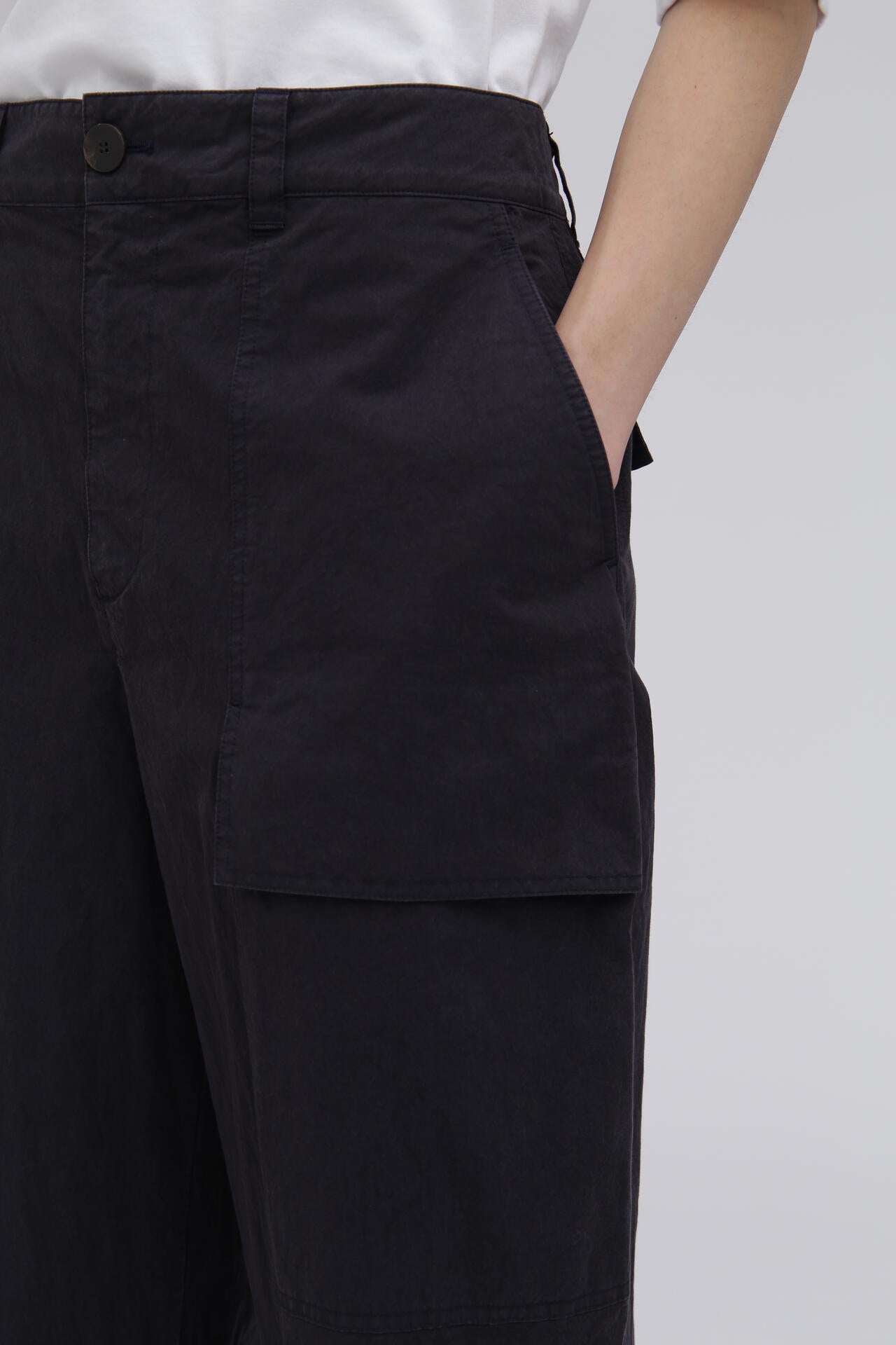 STUDIO NICHOLSON / HIGH TWIST COTTON NYLON PATCH POCKET PANT