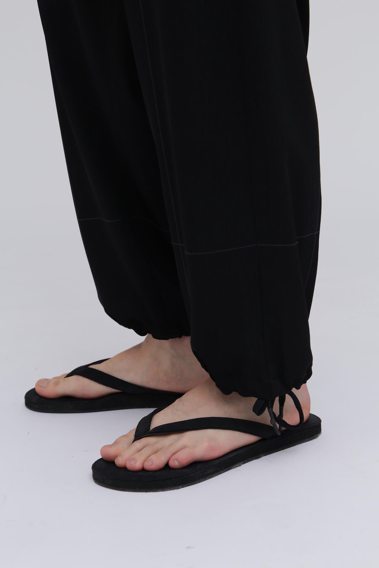 SU / STITCH EASY TWILL PANTS