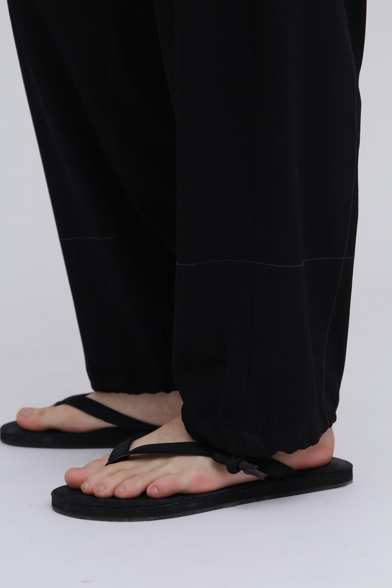 SU / STITCH EASY TWILL PANTS