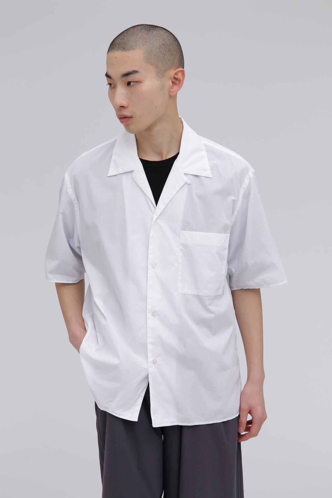 blurhms / CHAMBRAY OPEN‐COLLAR SHIRT