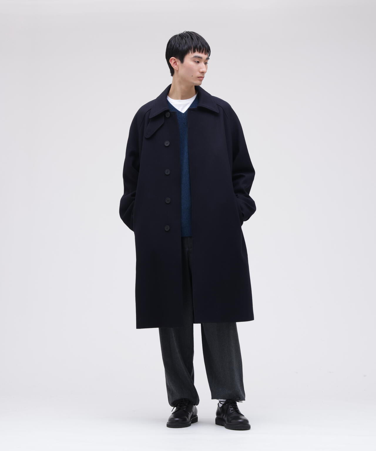 STUDIO NICHOLSON / MELTON WOOL RAGLAN WOOL COAT