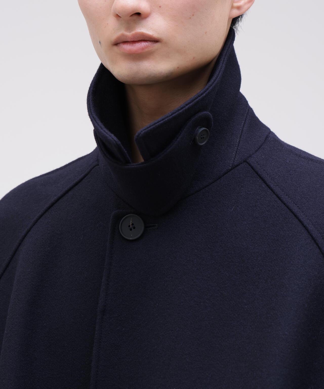 STUDIO NICHOLSON / MELTON WOOL RAGLAN WOOL COAT