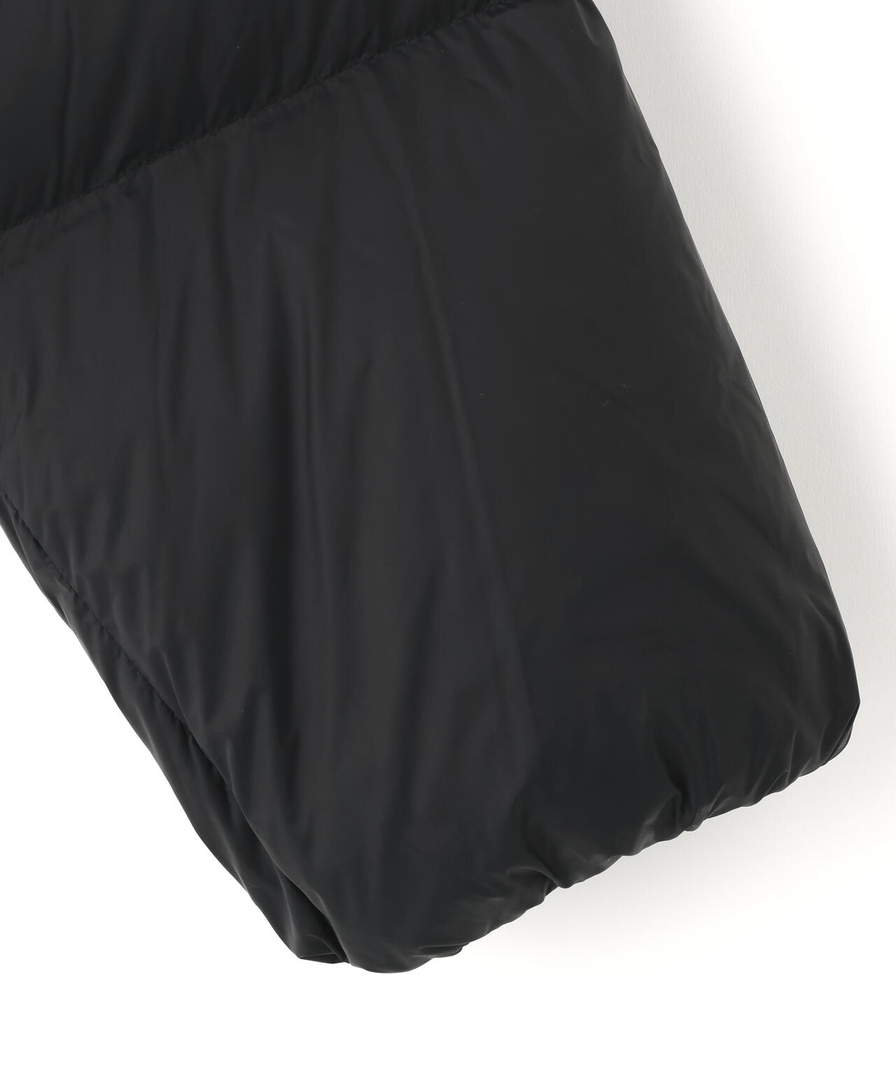 STUDIO NICHOLSON / WR FEATHERLIGHT NYLN INJECTION DOWN PUFFER