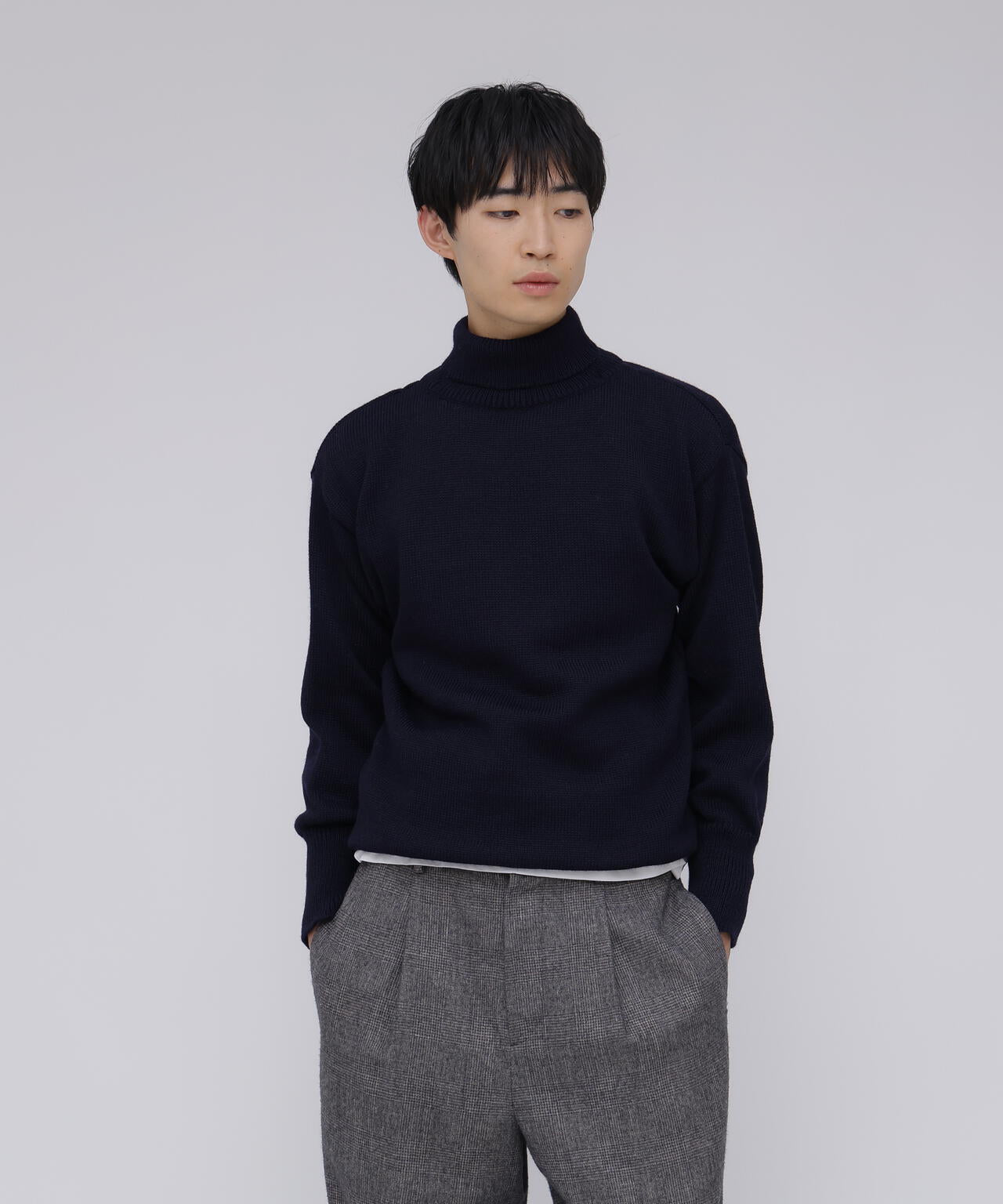MILLER RAYNER / Submariner roll neck sweater