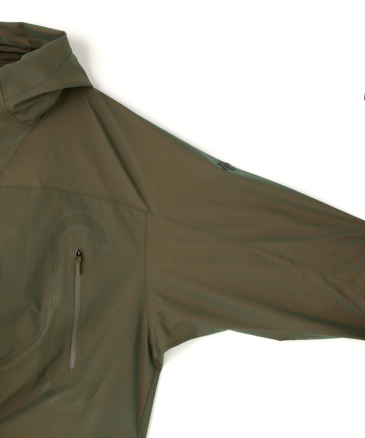 DESCENTE ALLTERRAIN / DYNAMIC VENT HARD SHELL JACKET