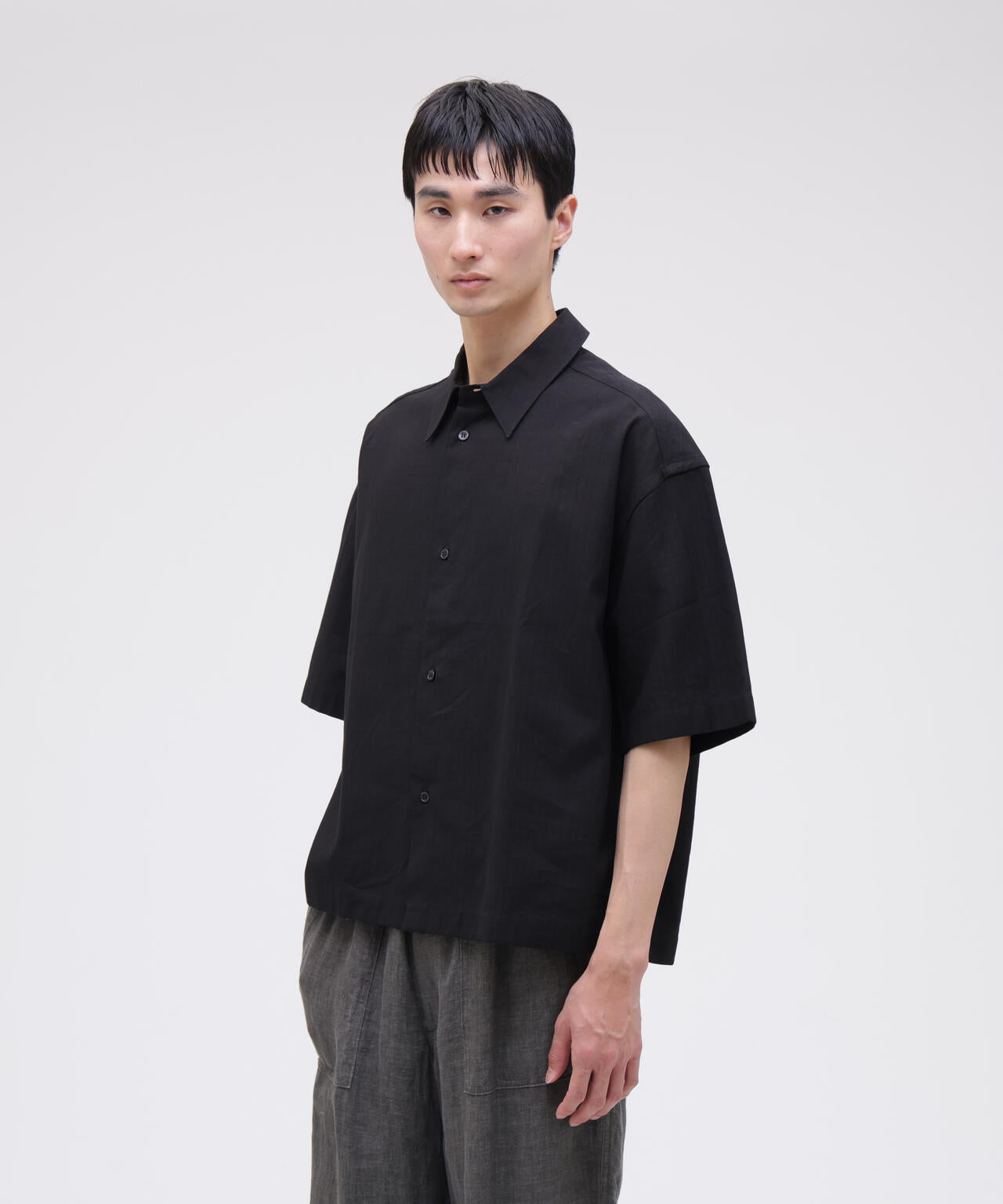 STUDIO NICHOLSON / TONAL BROKEN TWILL SHORT SLEEVE BOXY SHIRT