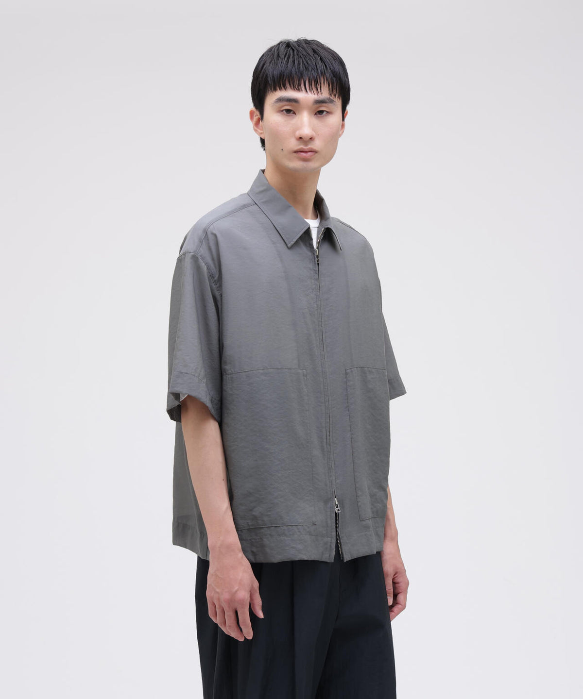 SU / ZIP SHORT SLEEVE SHIRTS