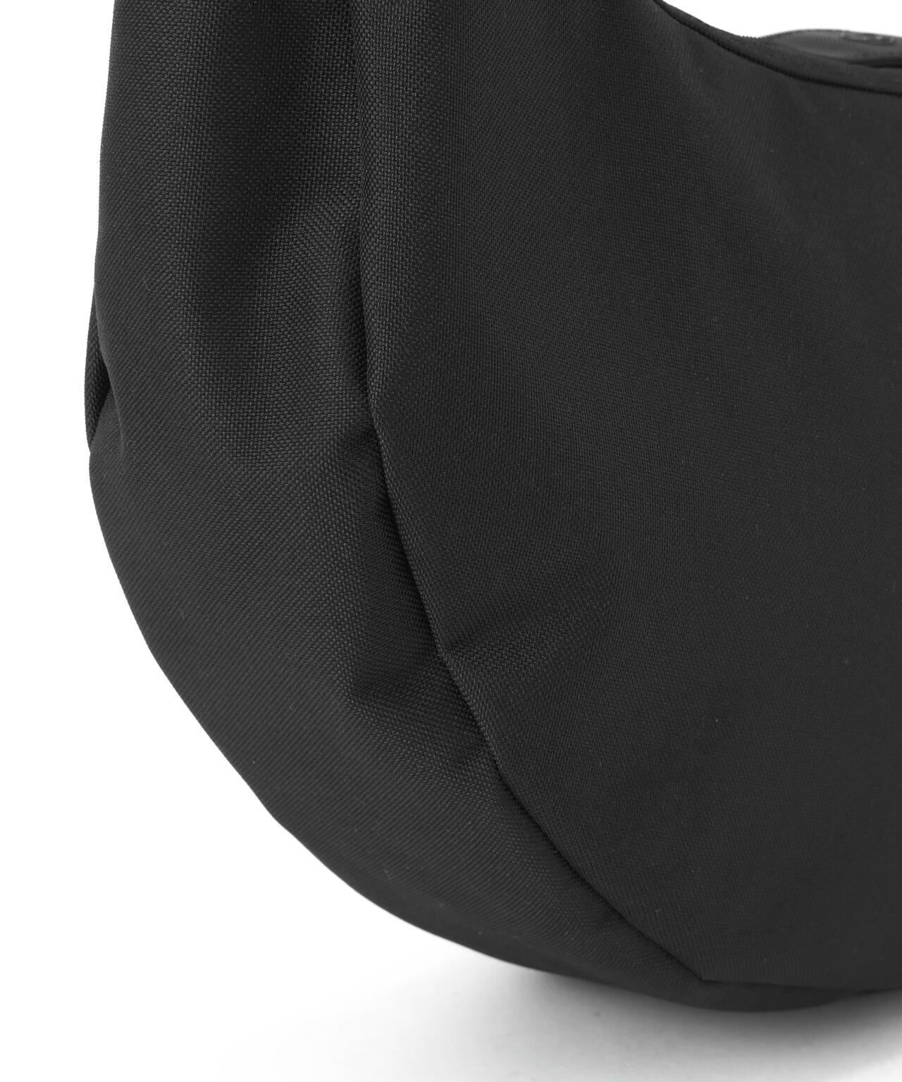 SU / VIBRAM ROUND BAG SMALL