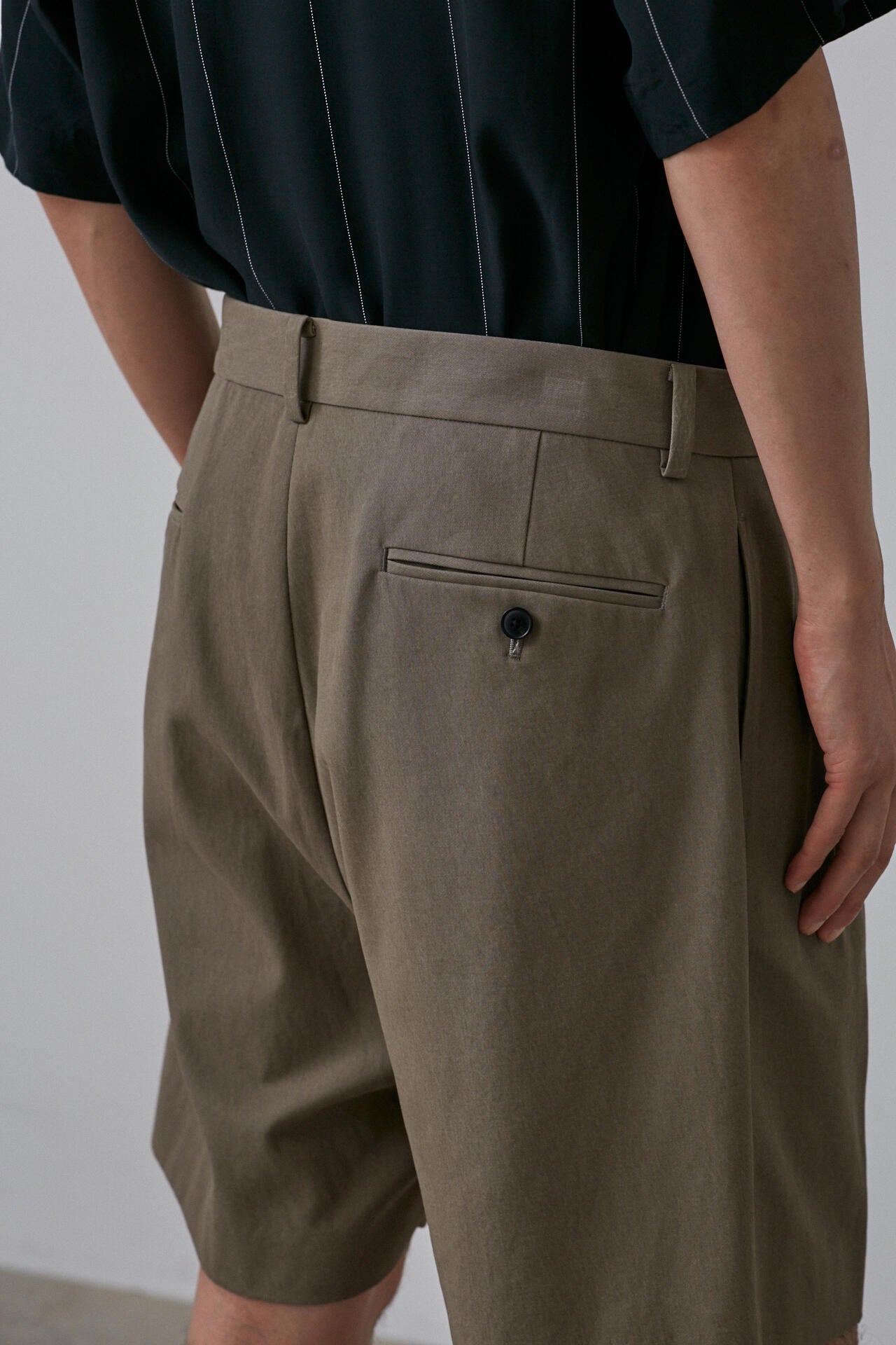 YLEVE / COTTON VOILE GABARDINE NIDOM SHORTS