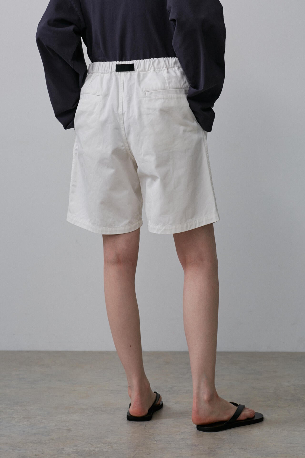 Y / ORGANIC COTTON CHINO SHORTS