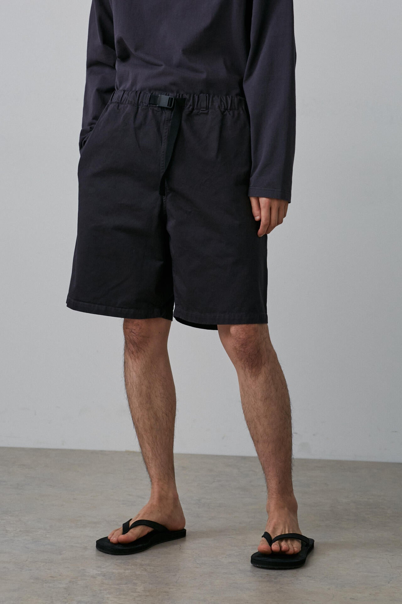Y / ORGANIC COTTON CHINO SHORTS